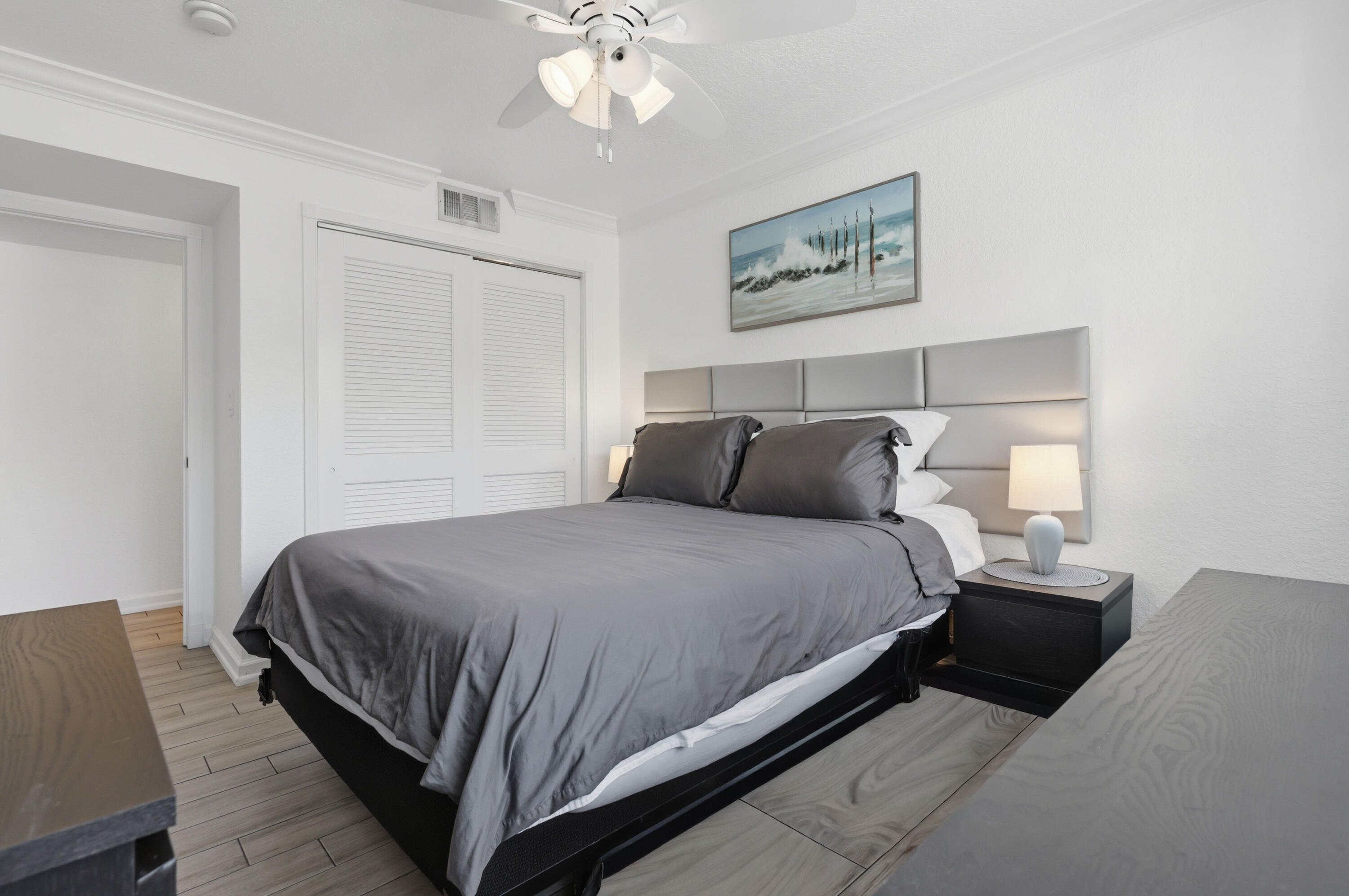 PINE CREST VILLAGE I AT VICTORIA PARK CONDO - Residential