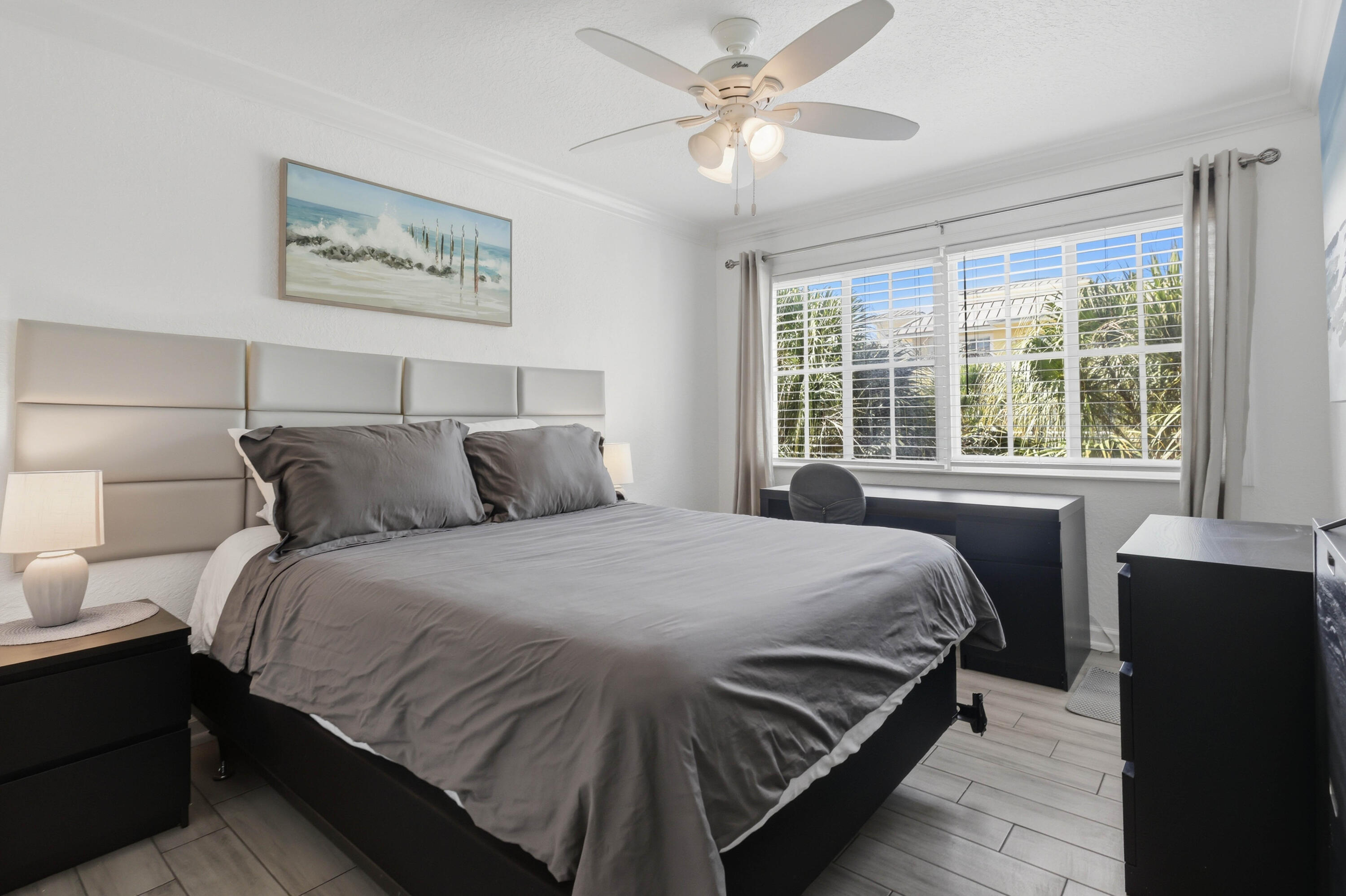 PINE CREST VILLAGE I AT VICTORIA PARK CONDO - Residential