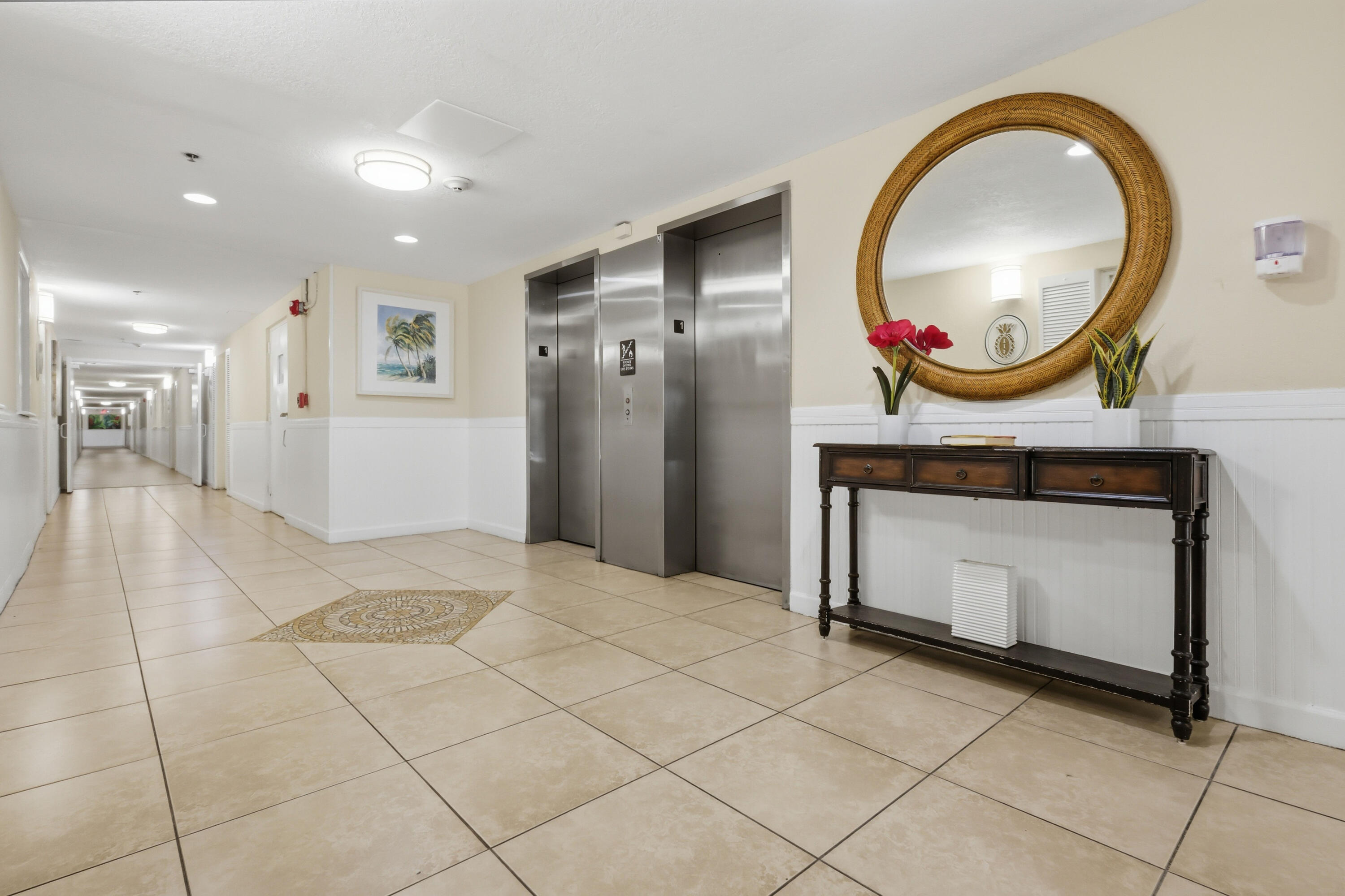 PINE CREST VILLAGE I AT VICTORIA PARK CONDO - Residential