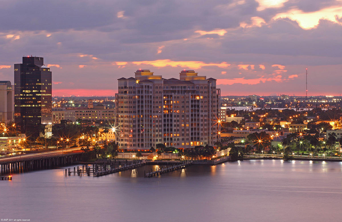 ONE WATERMARK PLACE OF THE PALM BEACHES - Residential