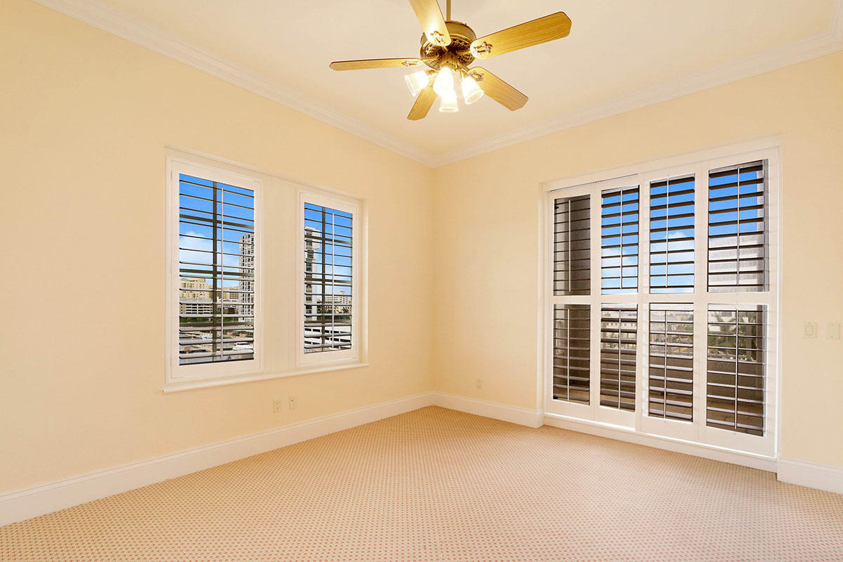 ONE WATERMARK PLACE OF THE PALM BEACHES - Residential