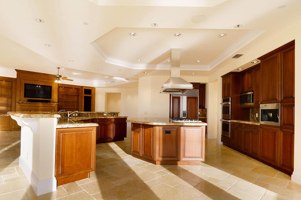 ONE WATERMARK PLACE OF THE PALM BEACHES - Residential