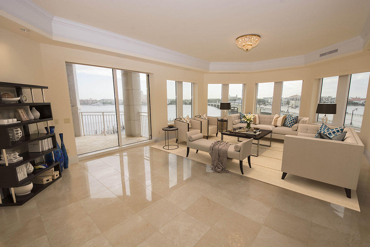 ONE WATERMARK PLACE OF THE PALM BEACHES - Residential