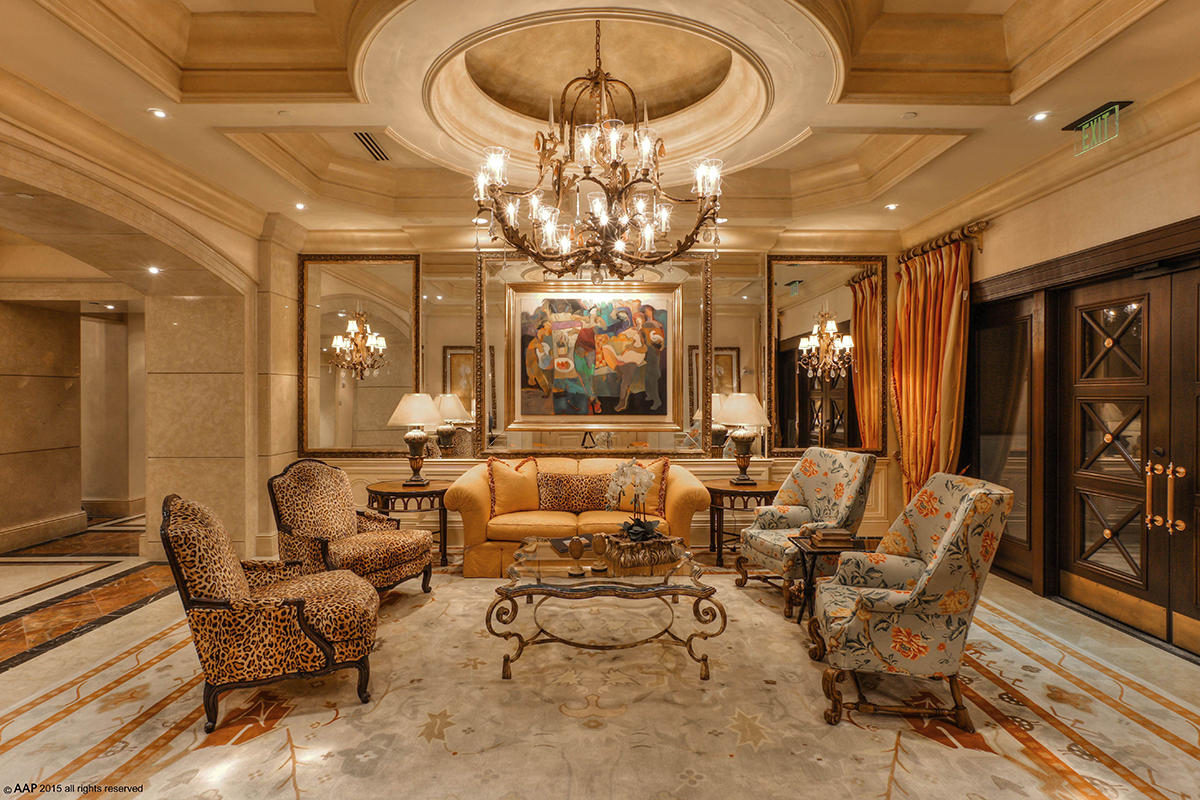 ONE WATERMARK PLACE OF THE PALM BEACHES - Residential