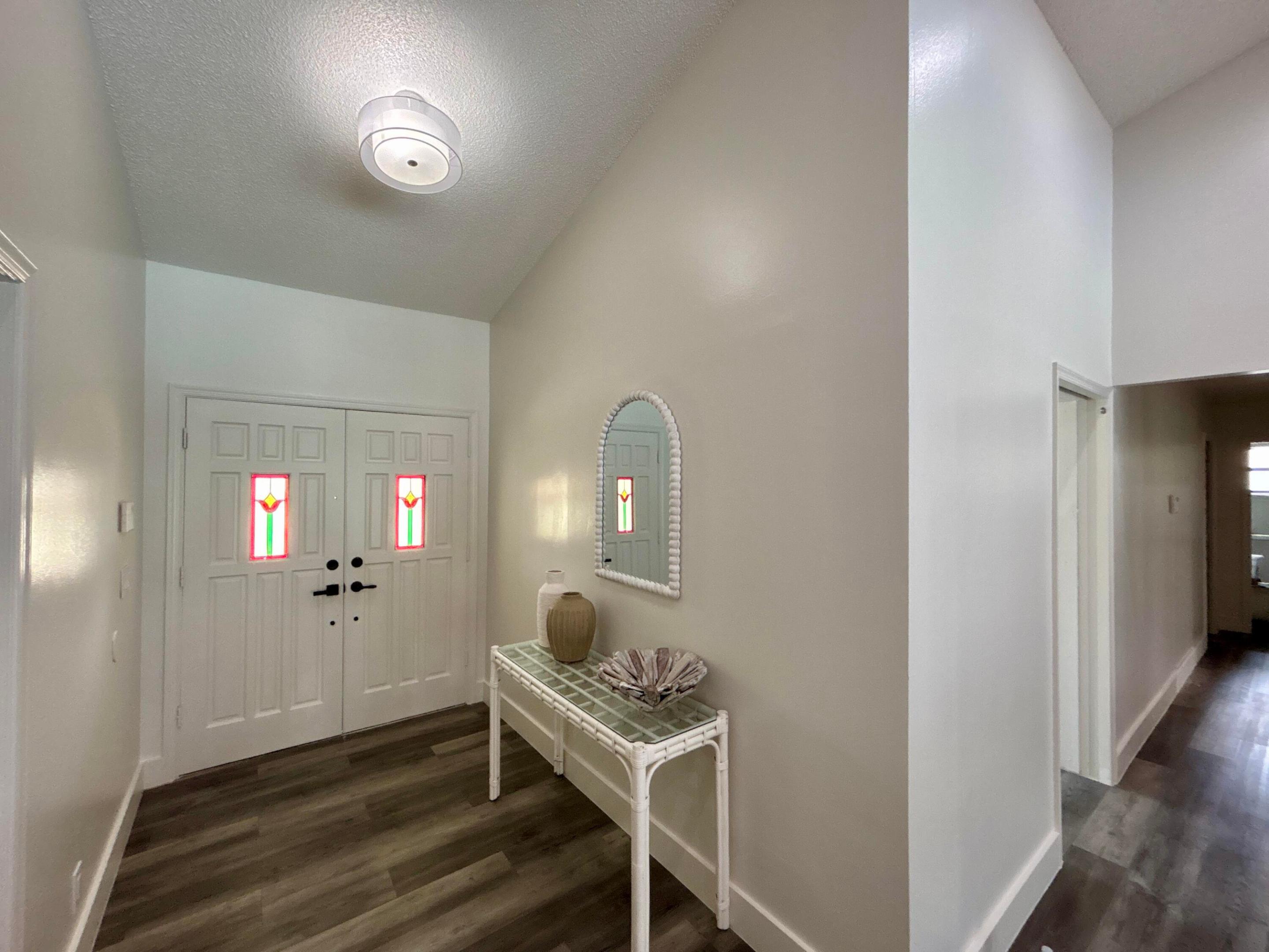 PINEWOOD MANOR OF WELLINGTON - Residential Lease