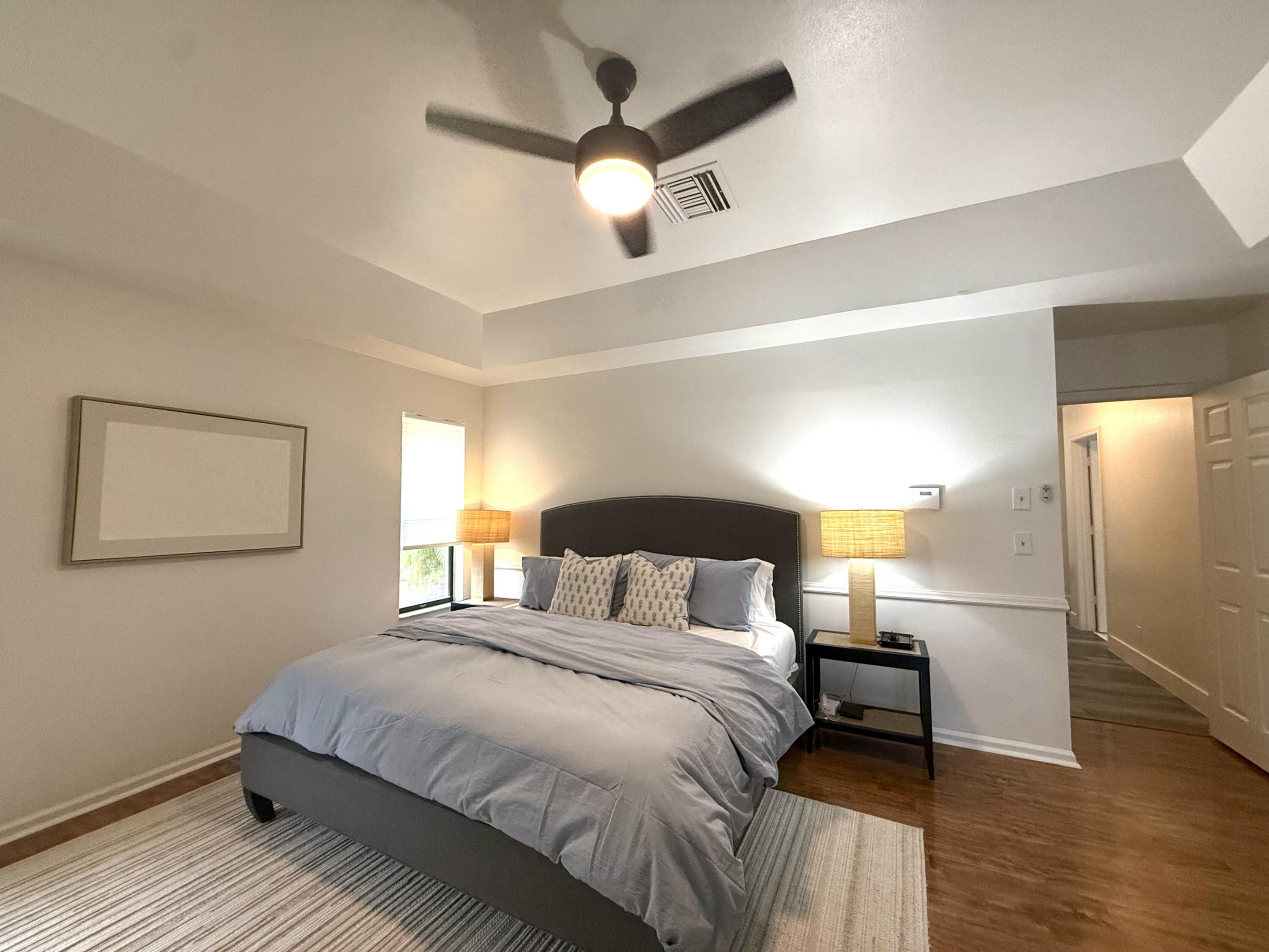 PINEWOOD MANOR OF WELLINGTON - Residential Lease