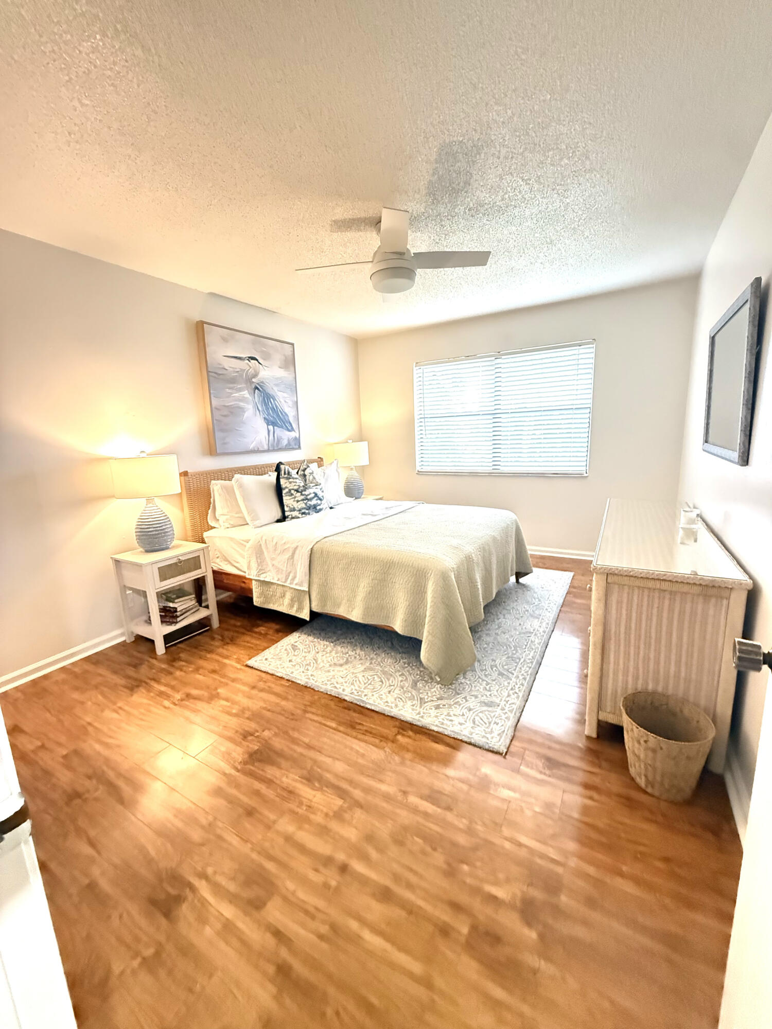 PINEWOOD MANOR OF WELLINGTON - Residential Lease