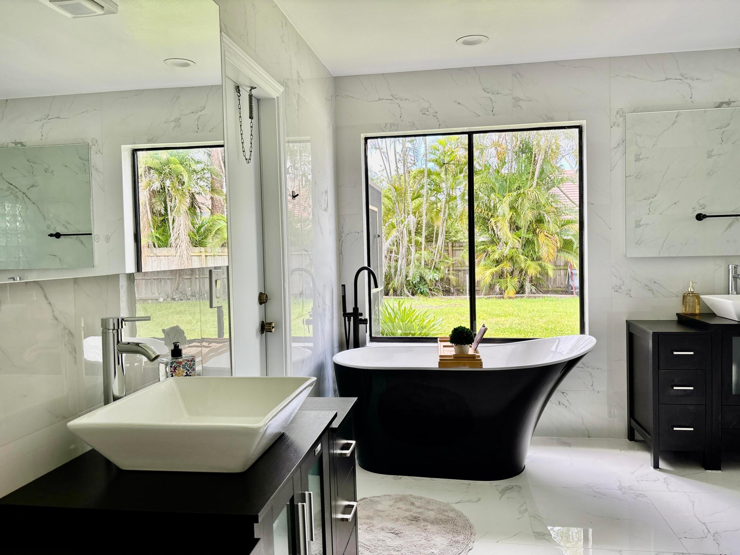 PINEWOOD MANOR OF WELLINGTON - Residential Lease