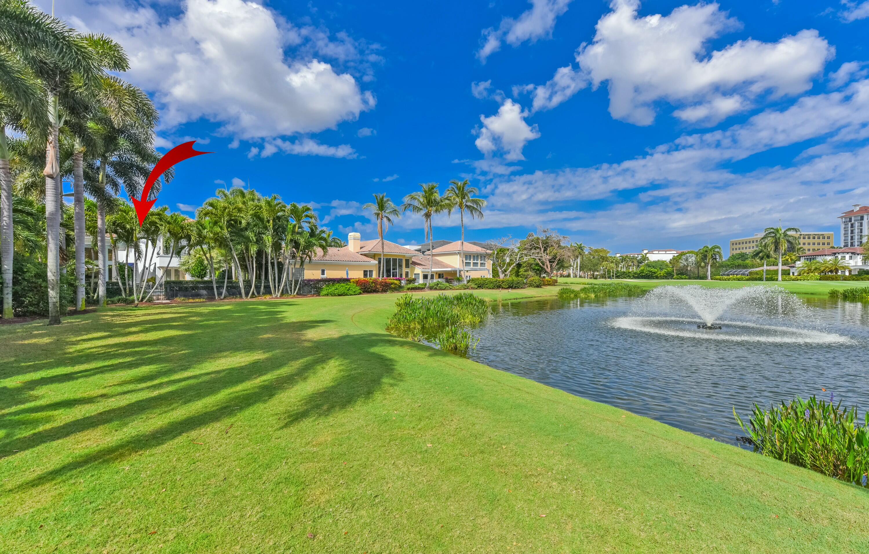 ROYAL PALM YACHT & COUNTRY CLUB - Residential