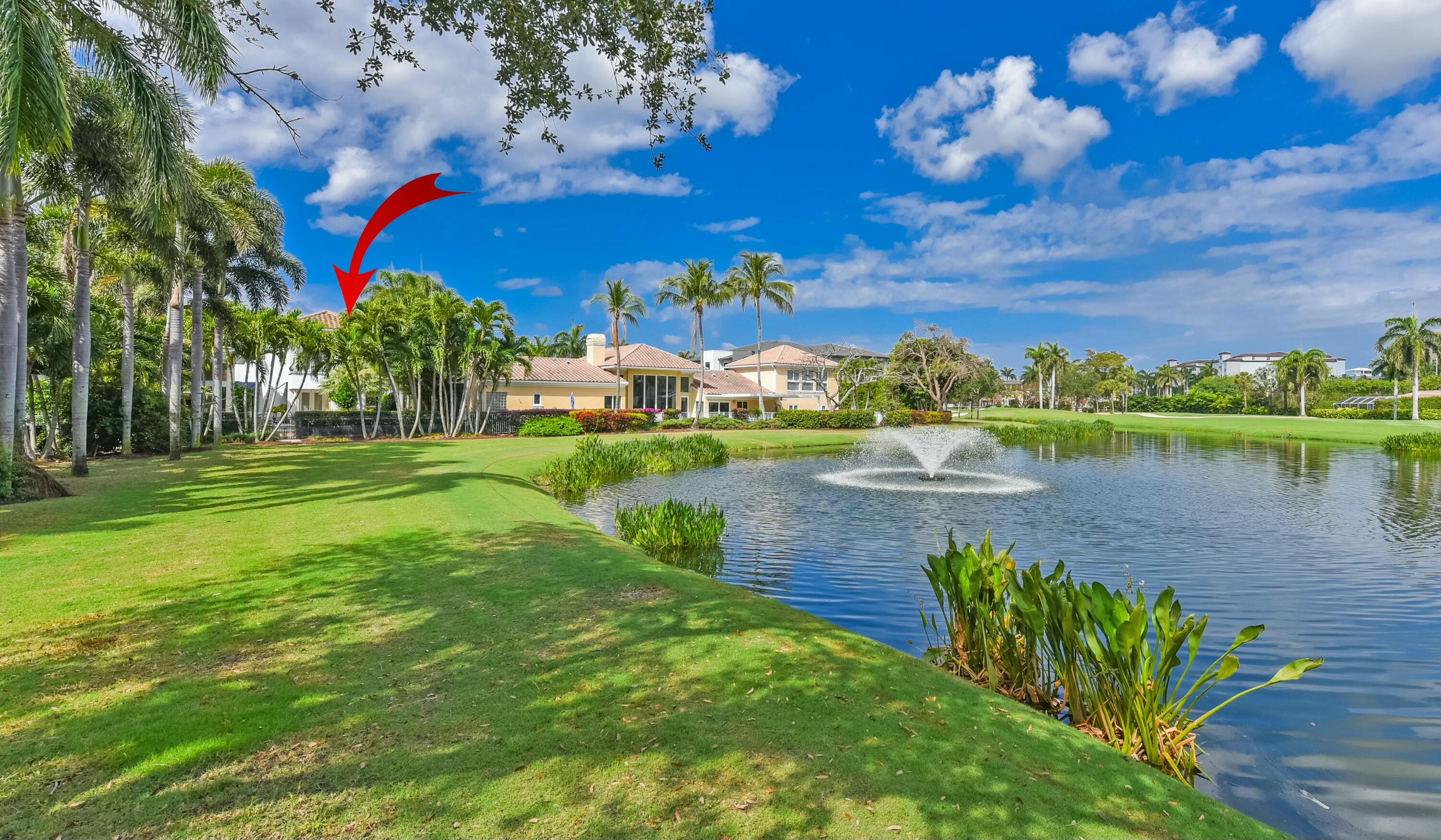ROYAL PALM YACHT & COUNTRY CLUB - Residential