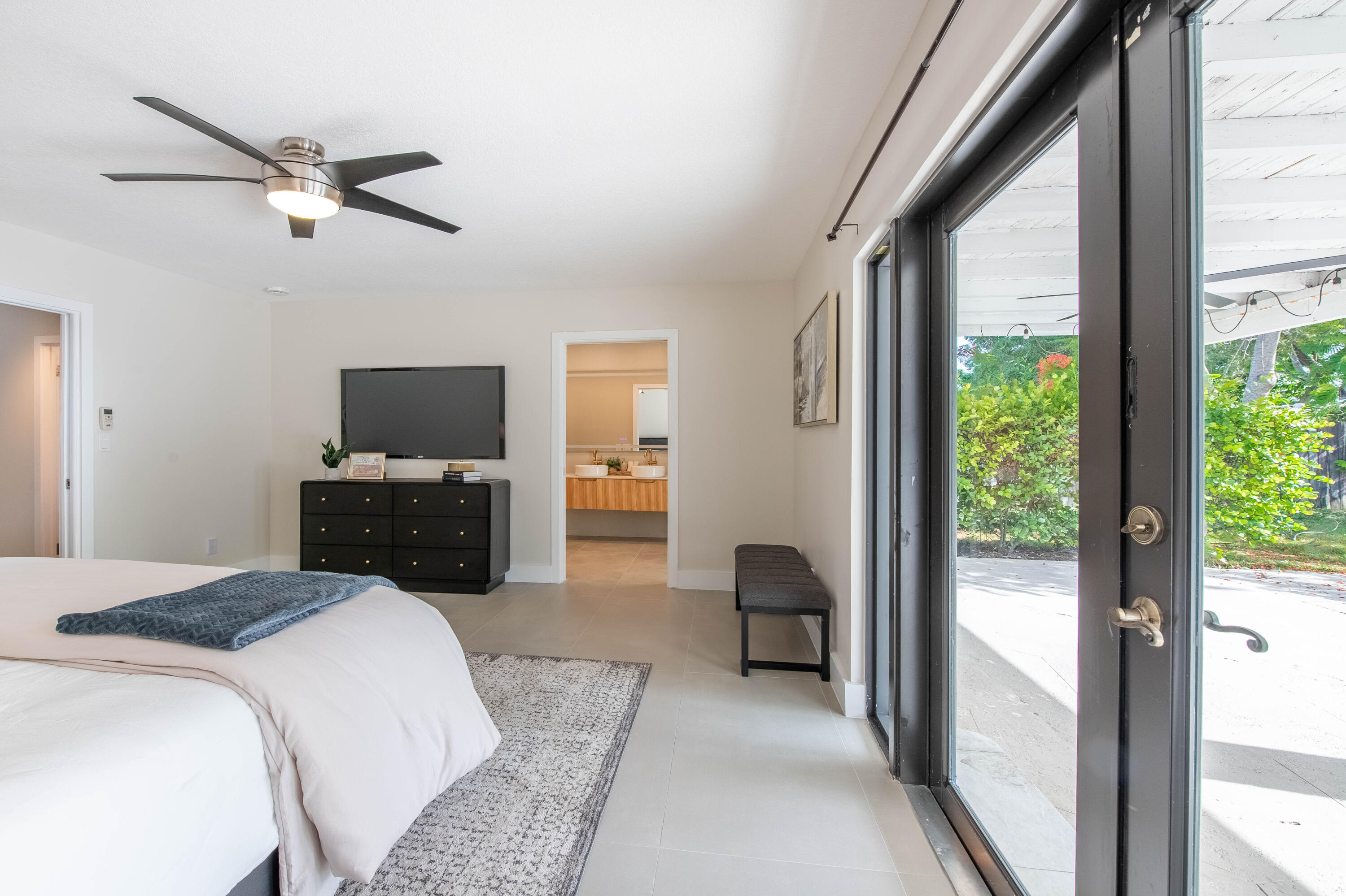 Cal Neg Homes - Residential