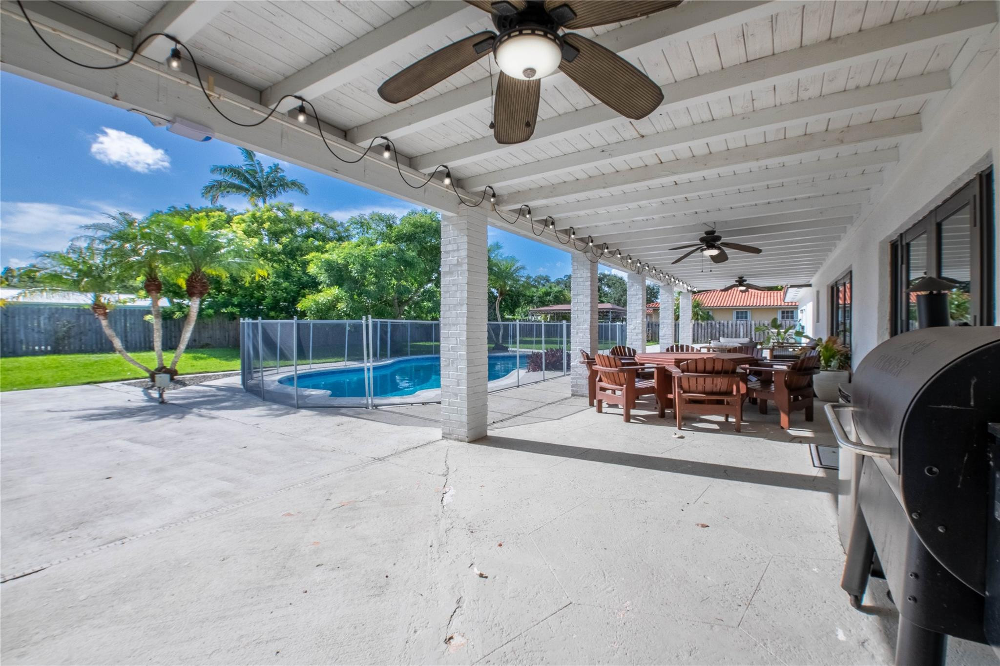 Cal Neg Homes - Residential