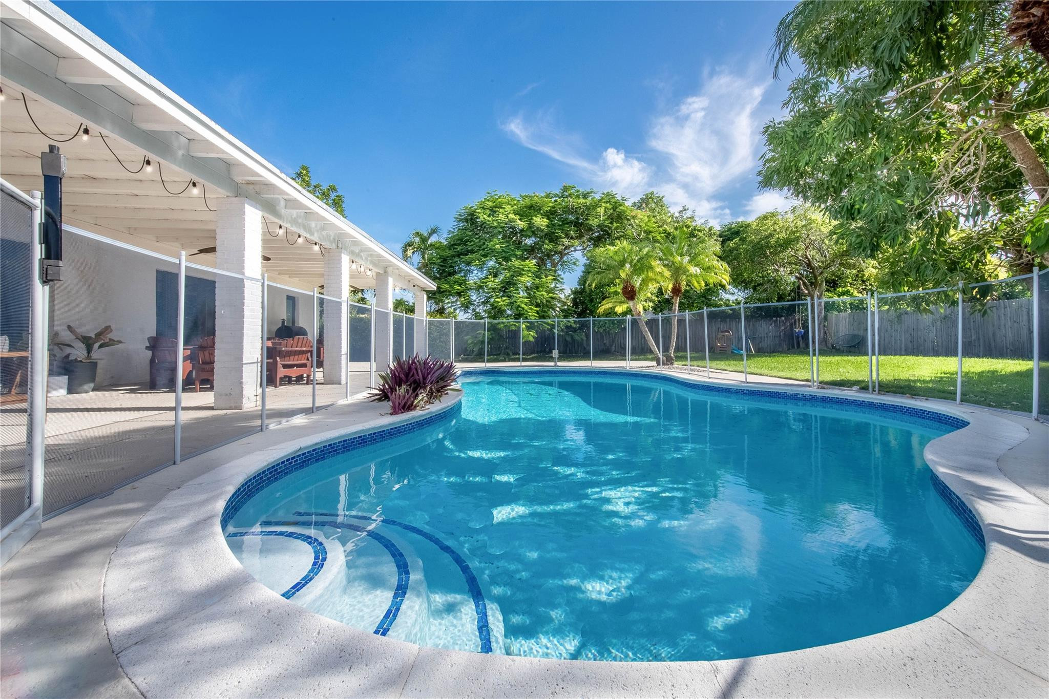 Cal Neg Homes - Residential