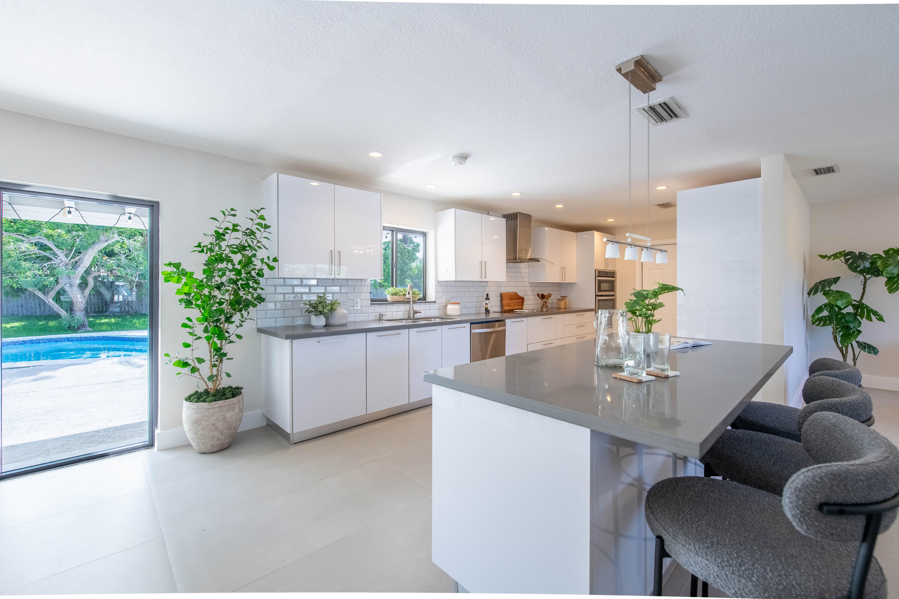 Cal Neg Homes - Residential