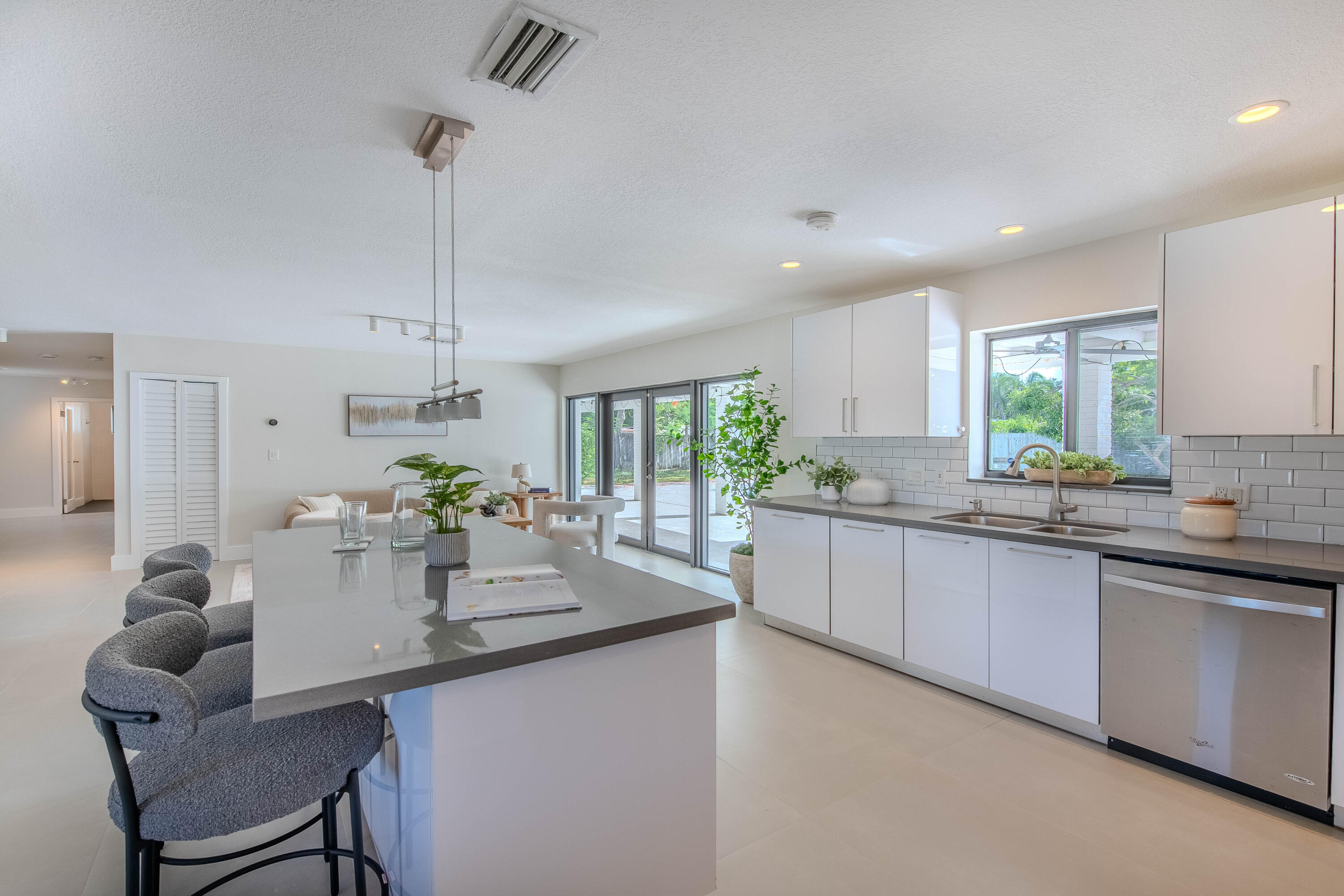 Cal Neg Homes - Residential