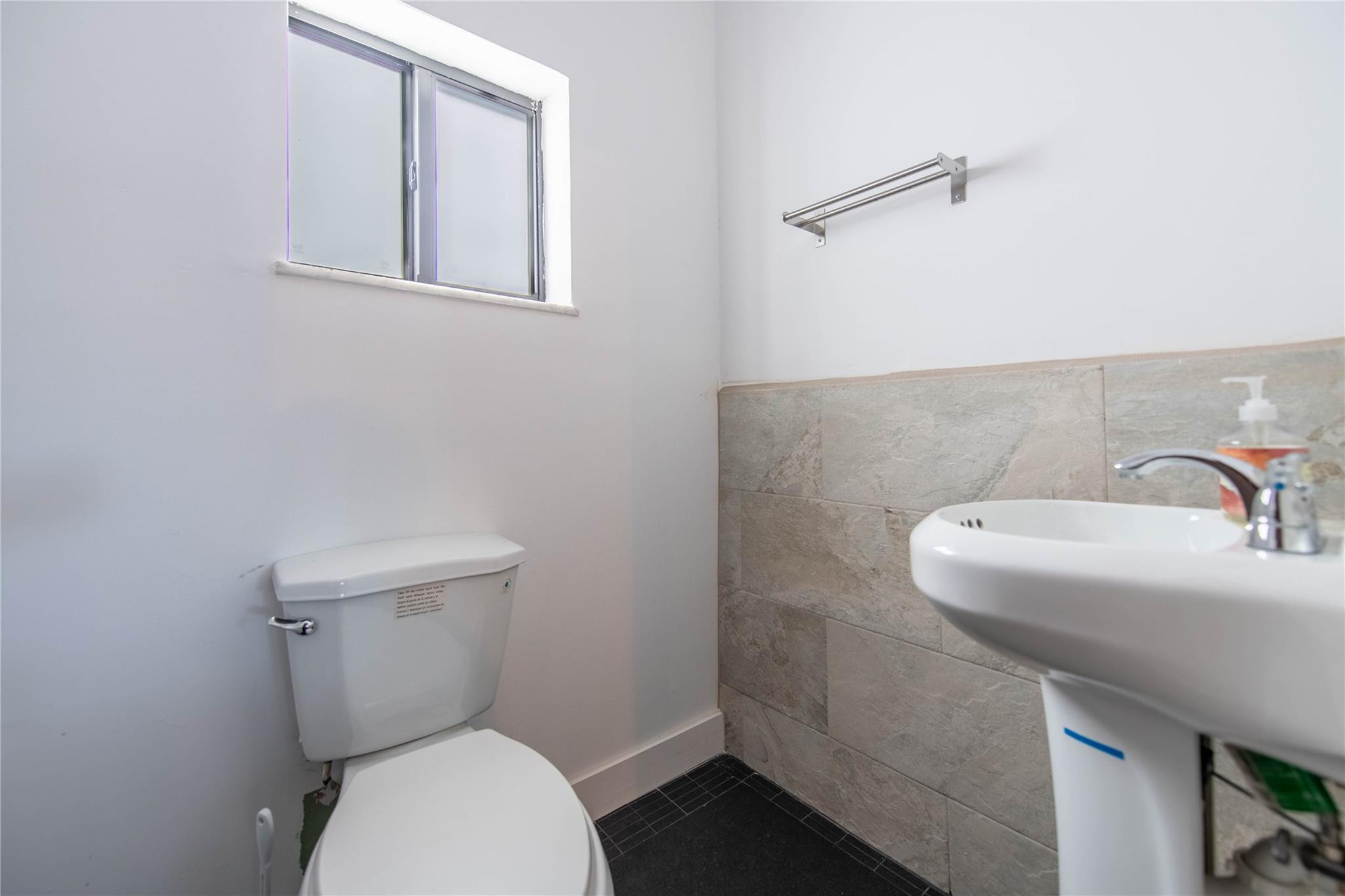 Cal Neg Homes - Residential