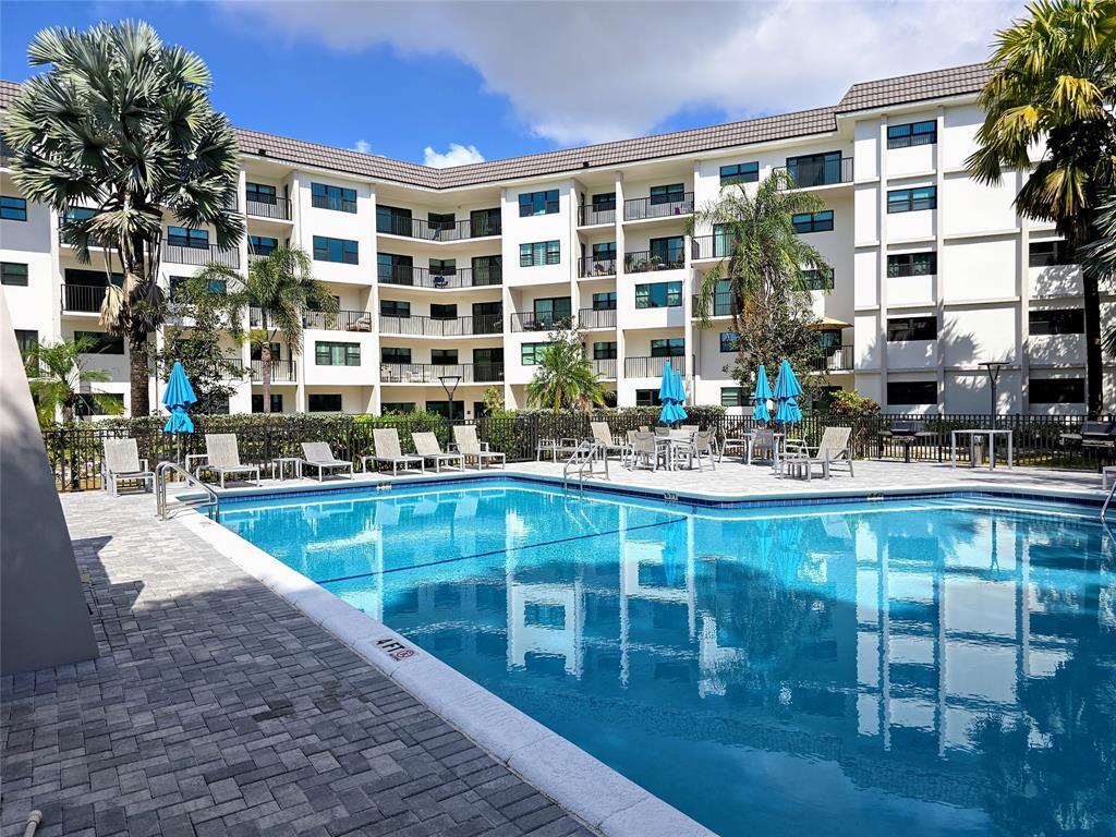RIVER REACH CONDOMINIUM I - Residential