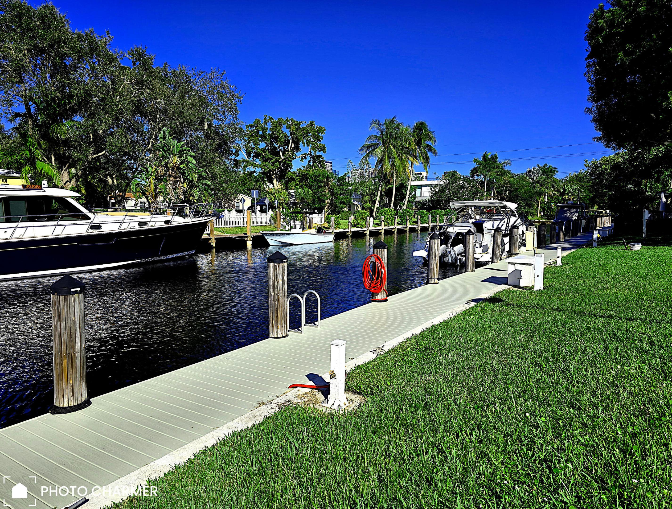RIVER REACH CONDOMINIUM I - Residential