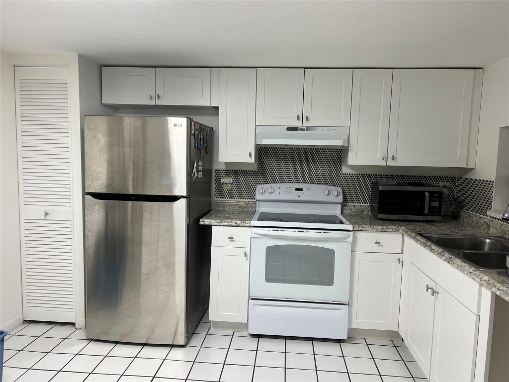 CITATION WAY - Residential