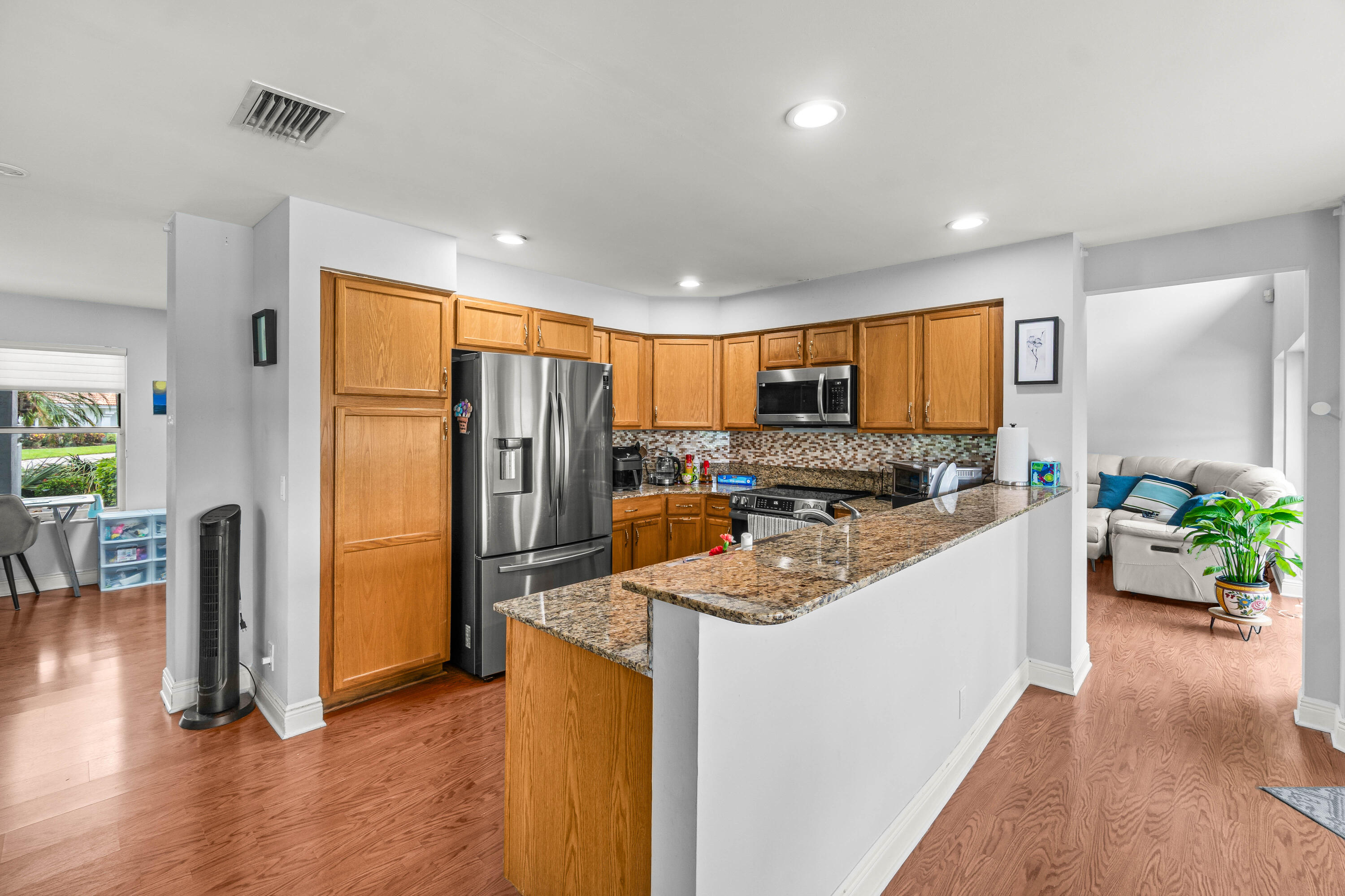 CEDAR CAY - Residential Lease