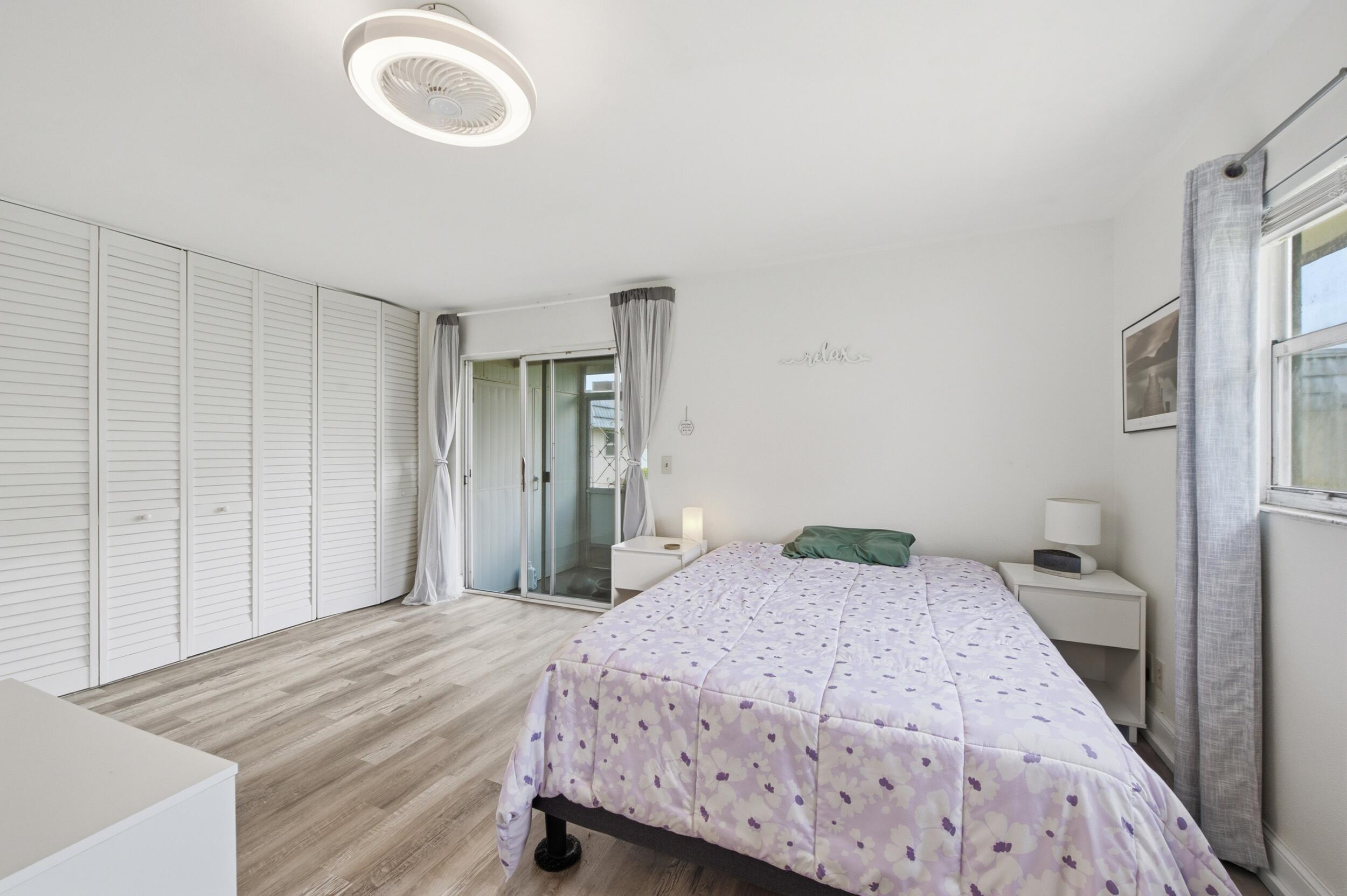 KINGS POINT WATERFORD CONDOS - Residential