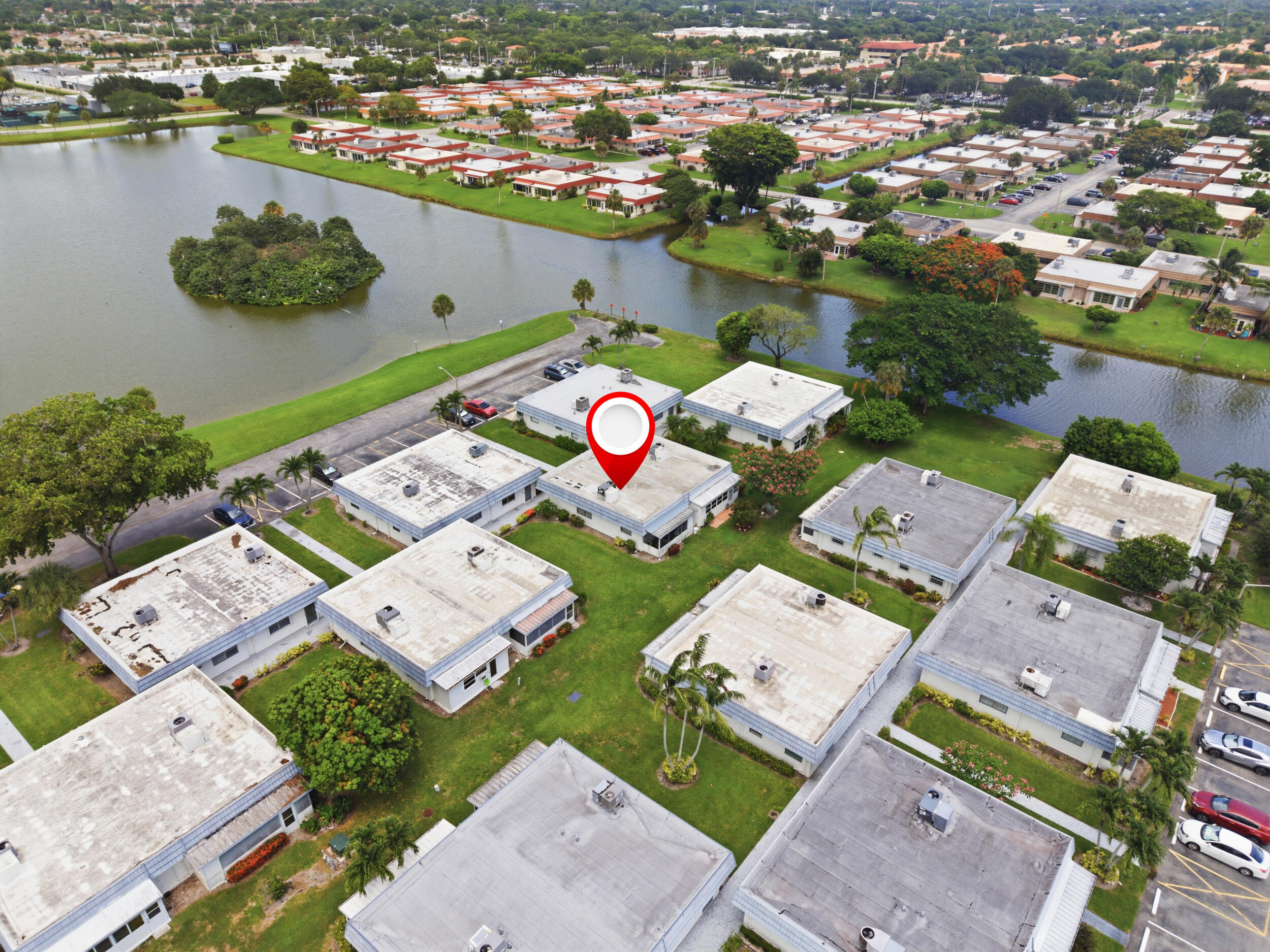 KINGS POINT WATERFORD CONDOS - Residential
