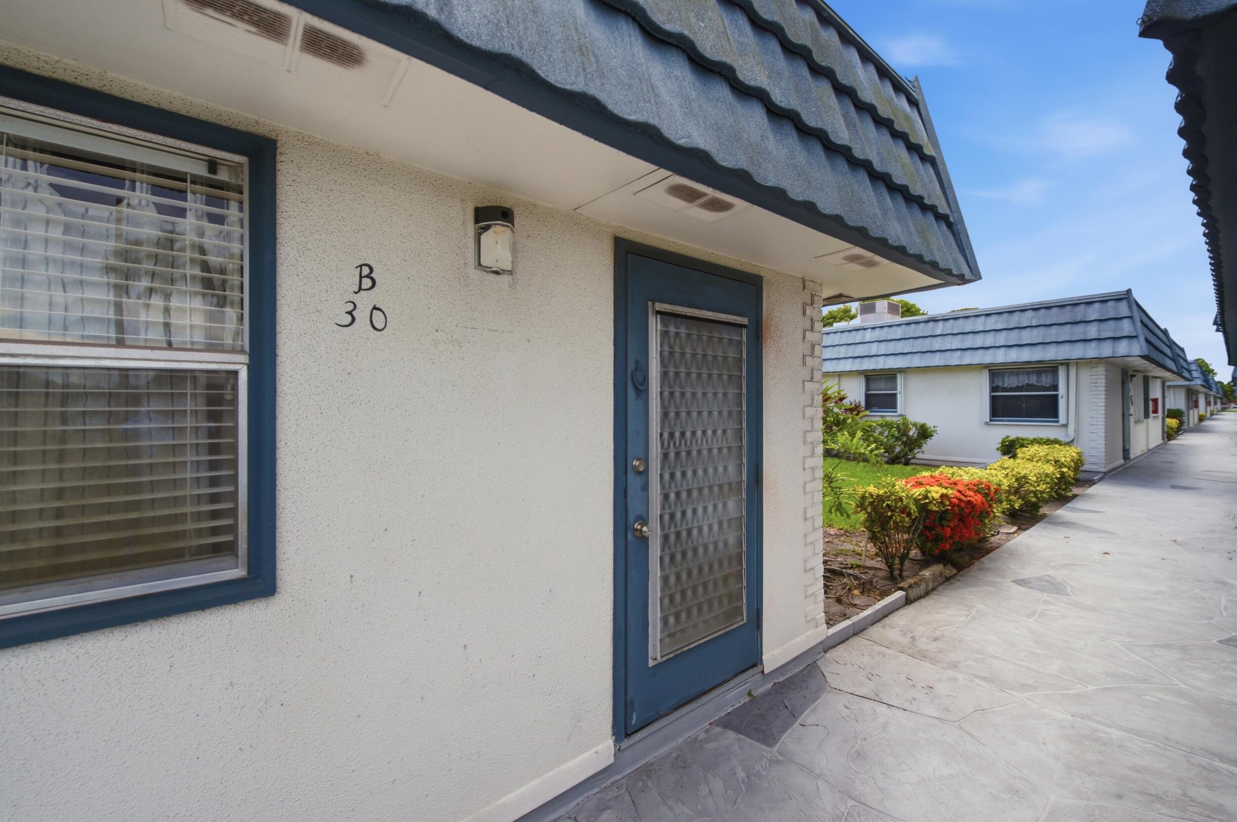 KINGS POINT WATERFORD CONDOS - Residential