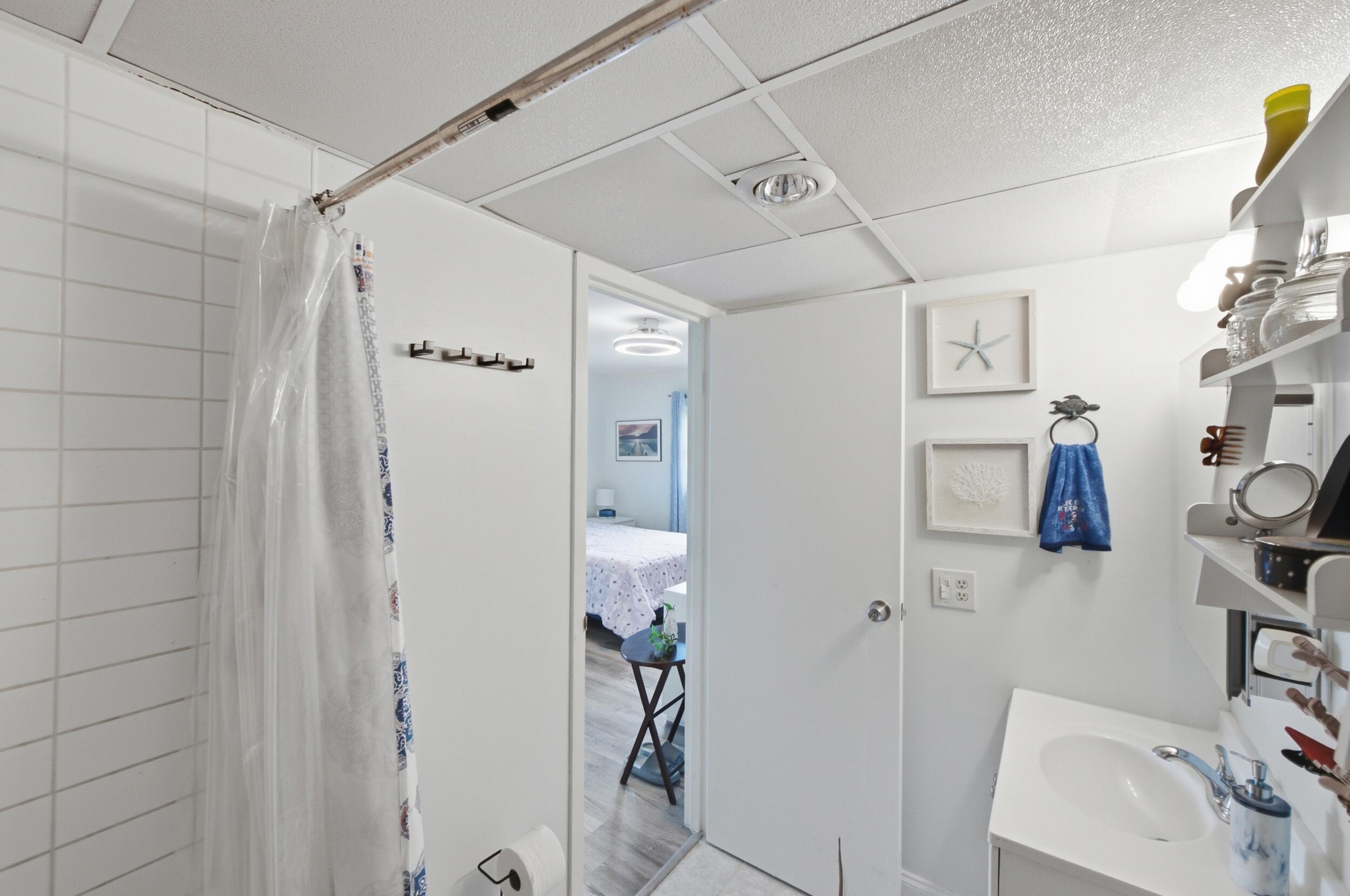 KINGS POINT WATERFORD CONDOS - Residential