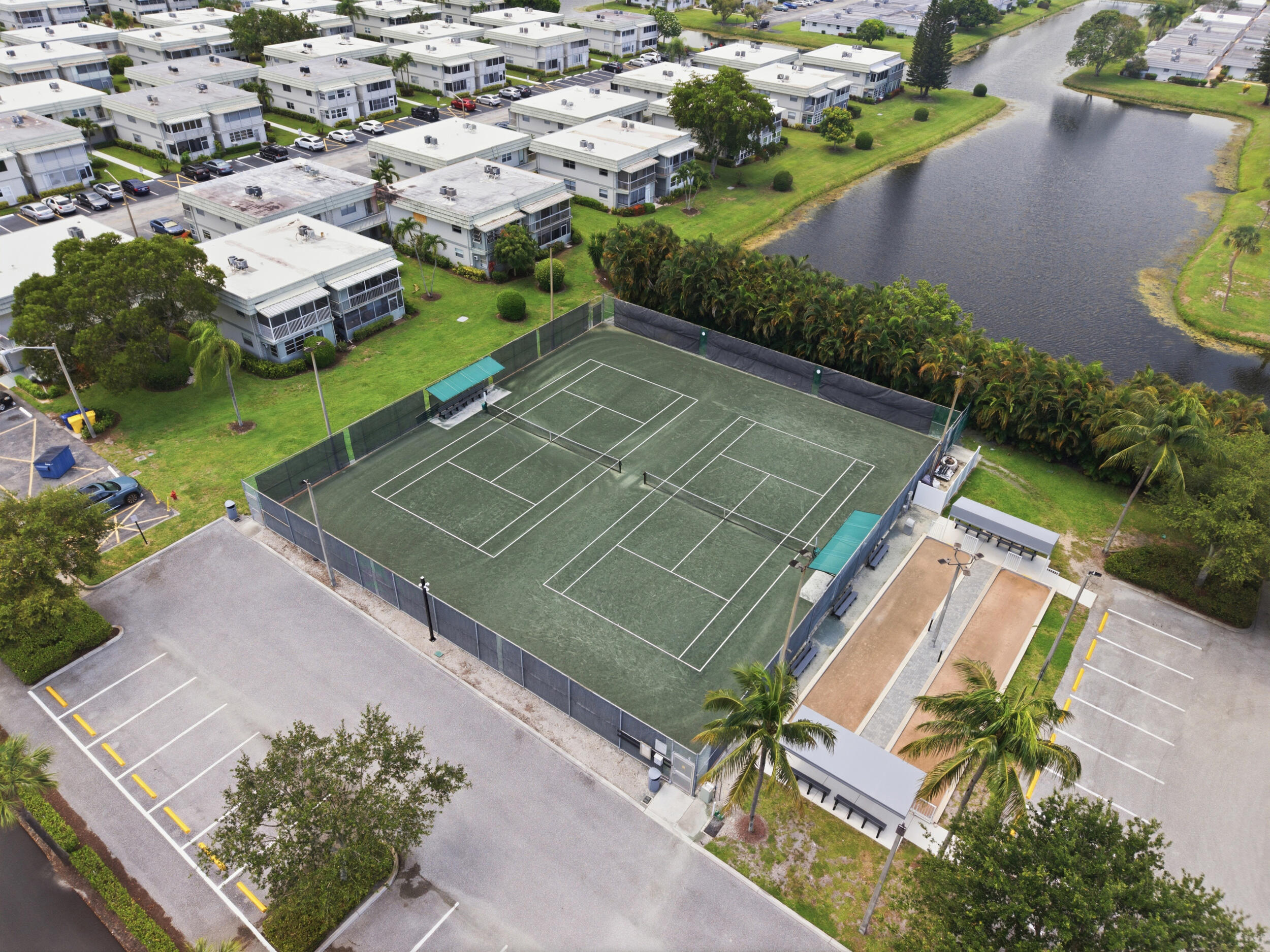 KINGS POINT WATERFORD CONDOS - Residential