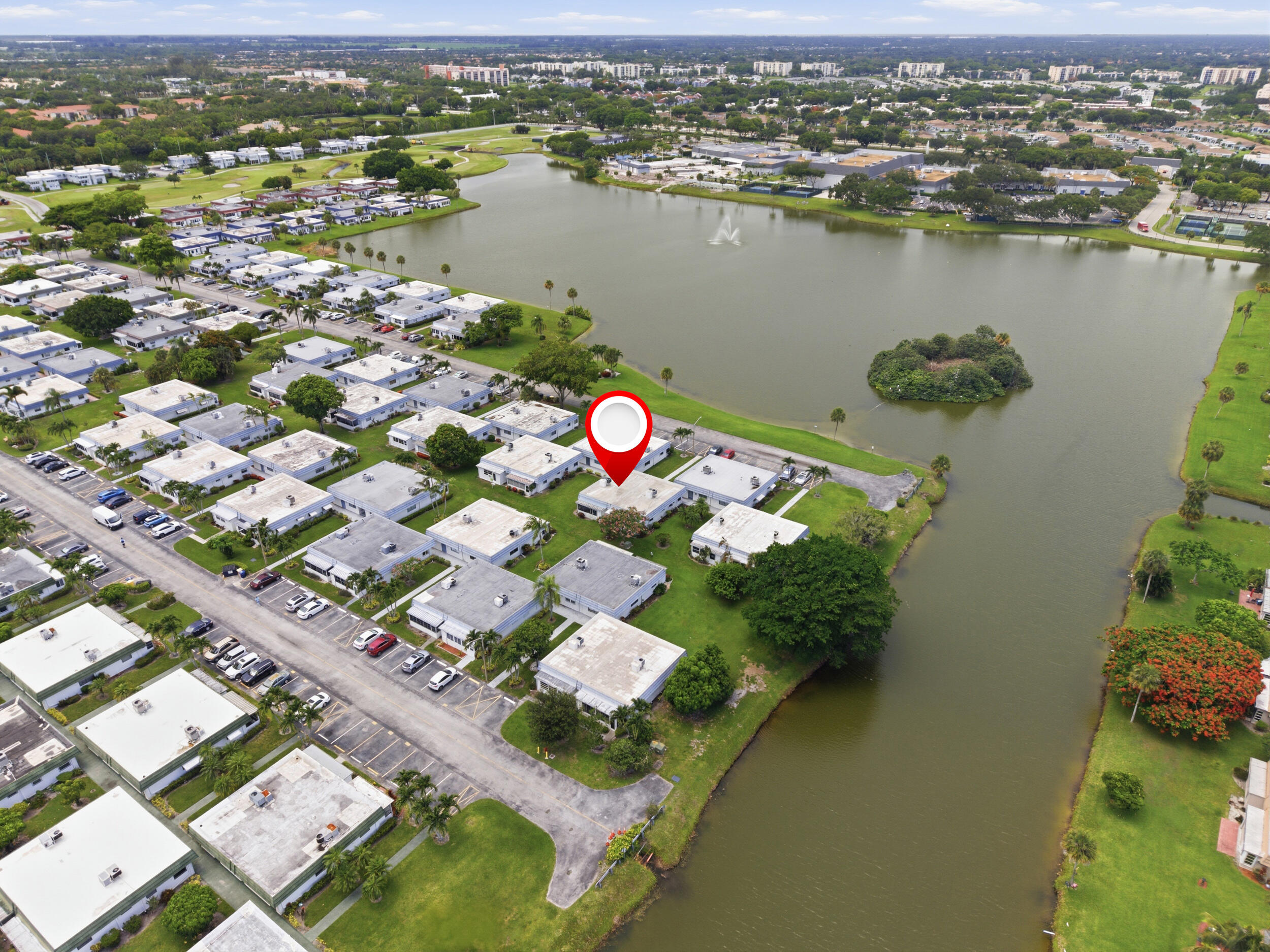 KINGS POINT WATERFORD CONDOS - Residential