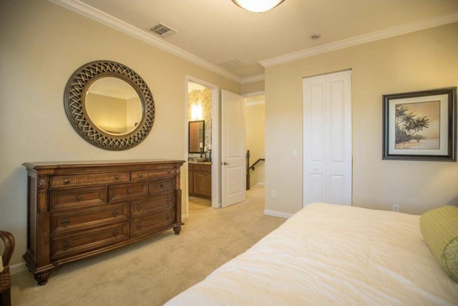 BLUE LAKE TOWNHOMES - Residential Lease