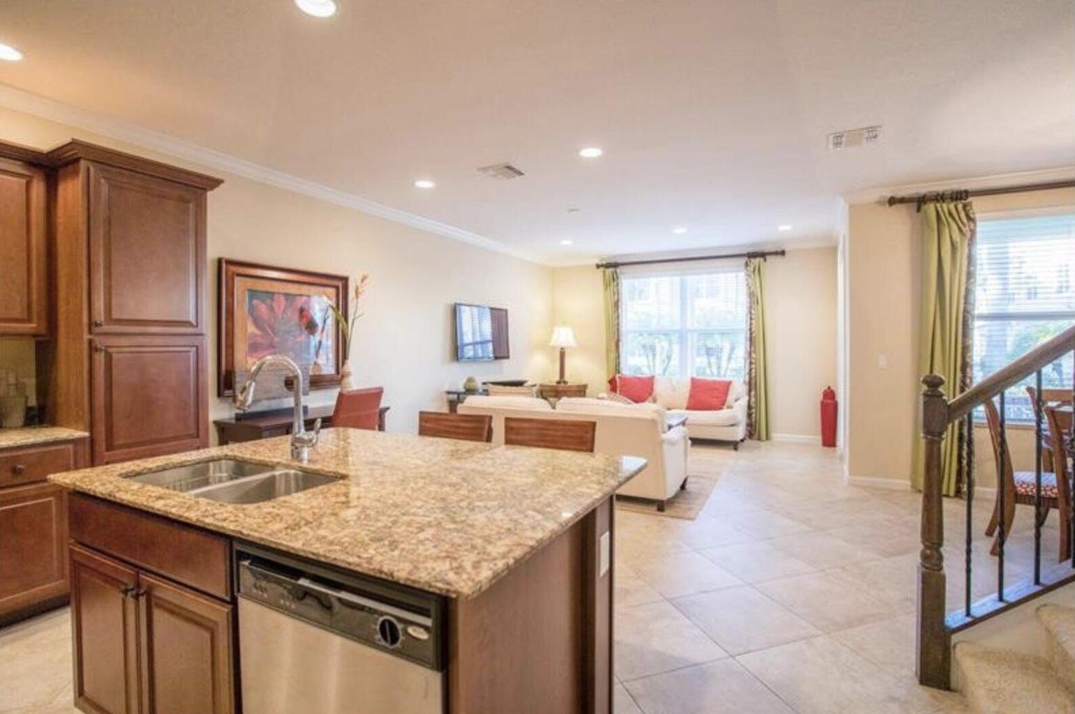 BLUE LAKE TOWNHOMES - Residential Lease