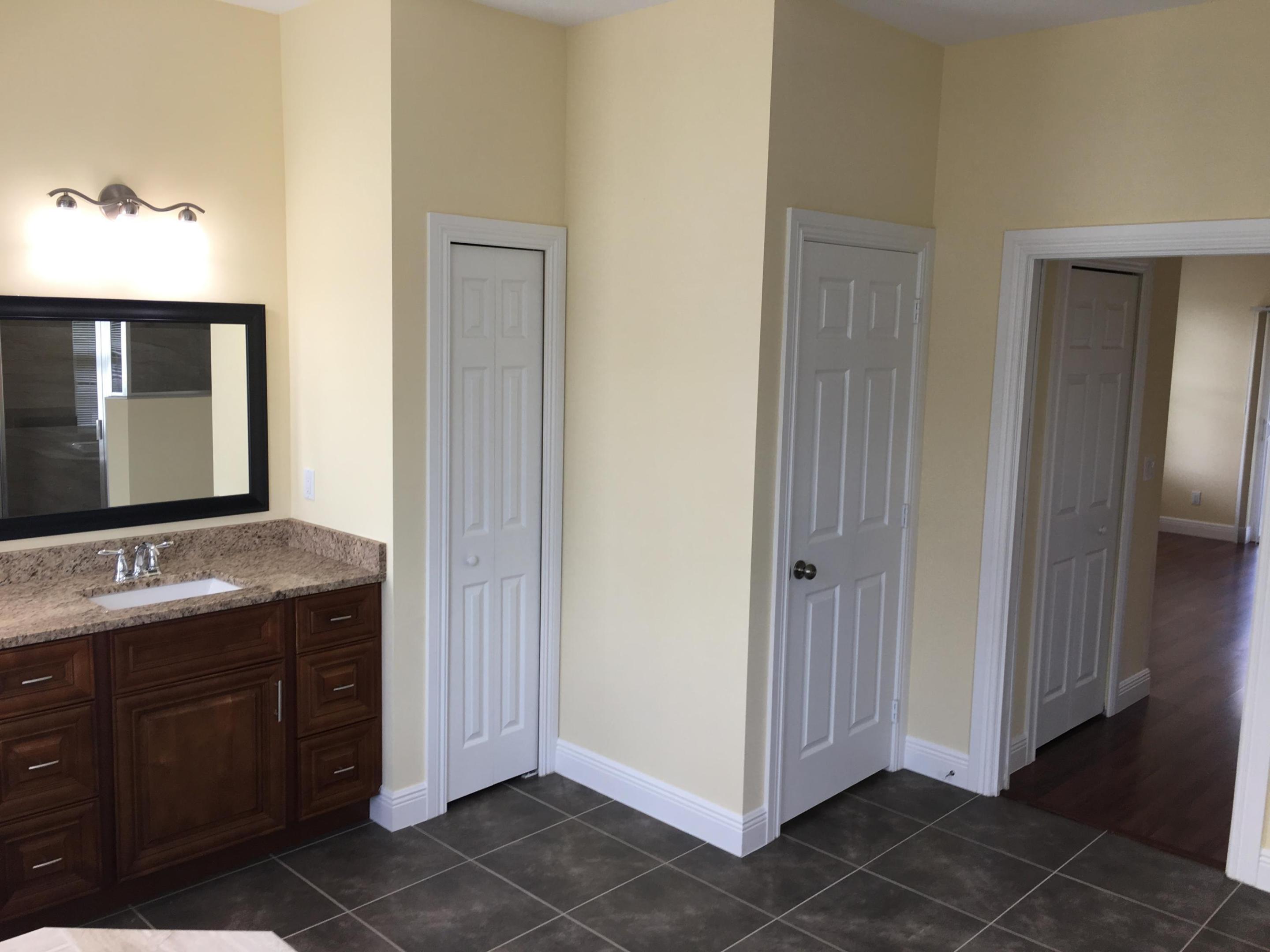 PORT ST LUCIE SECTION 46 1ST REPLAT - Residential Lease