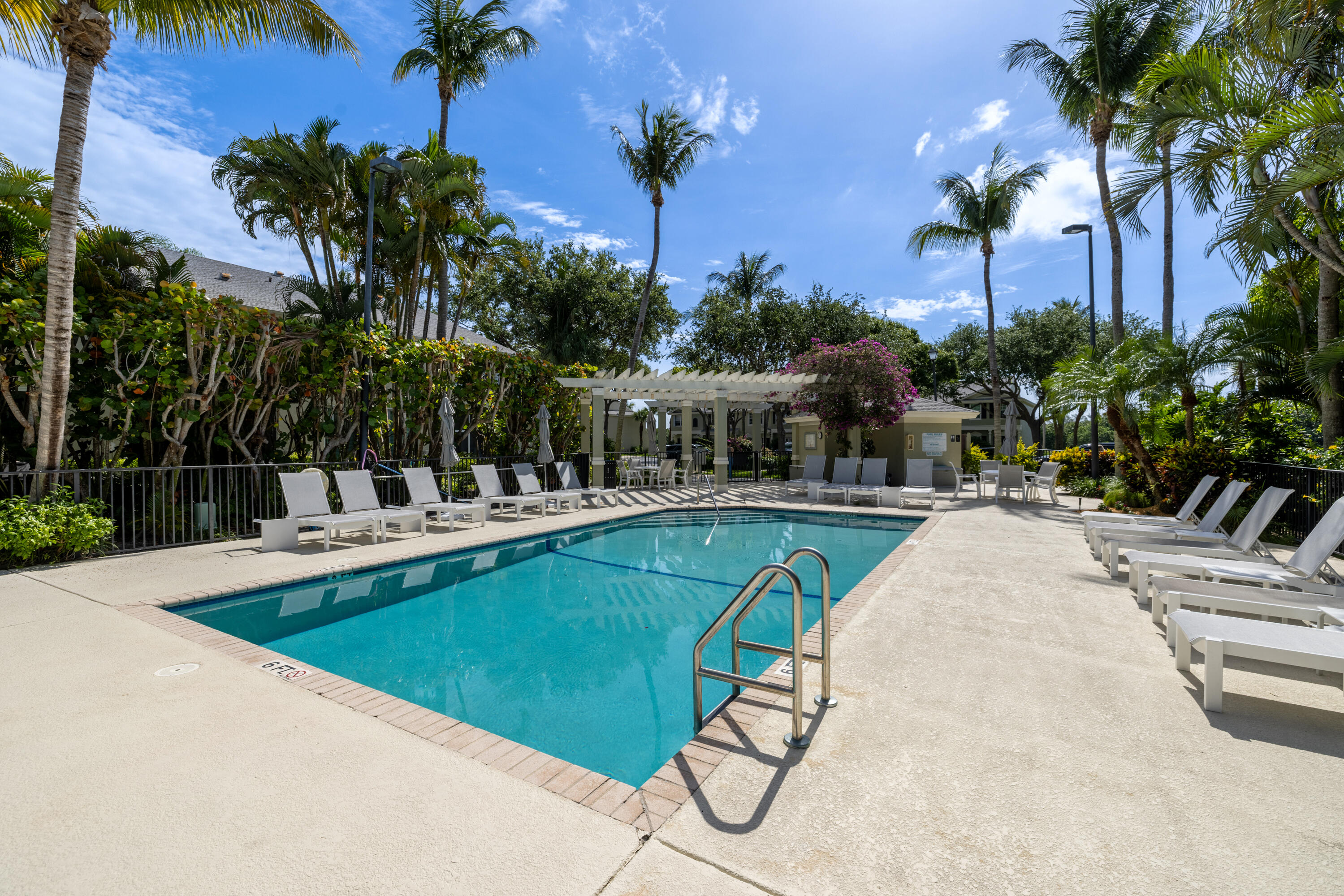KOKOMO KEY - Residential