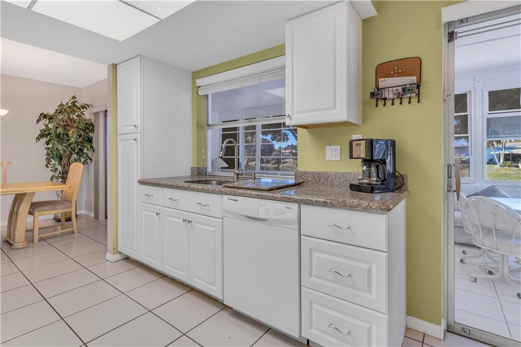 Paradise Gardens Sec 4 76 - Residential