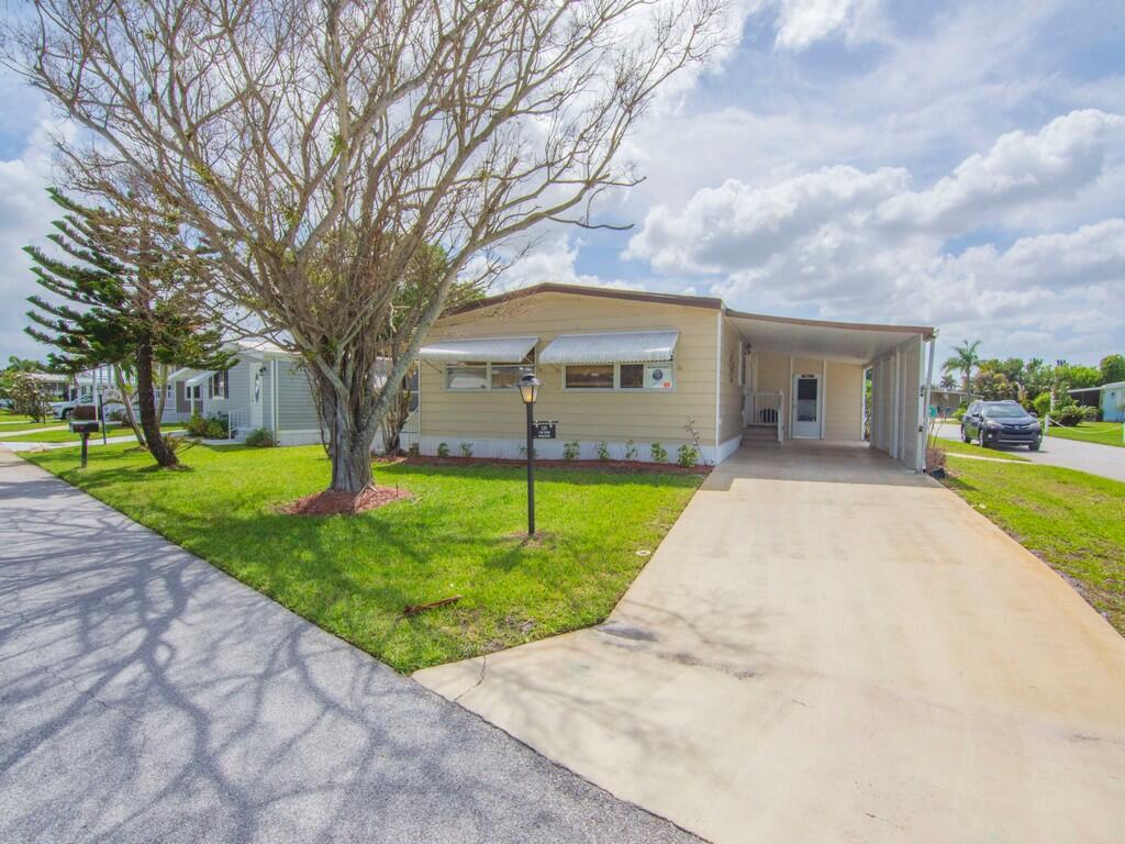 Pinelake Village - Residential