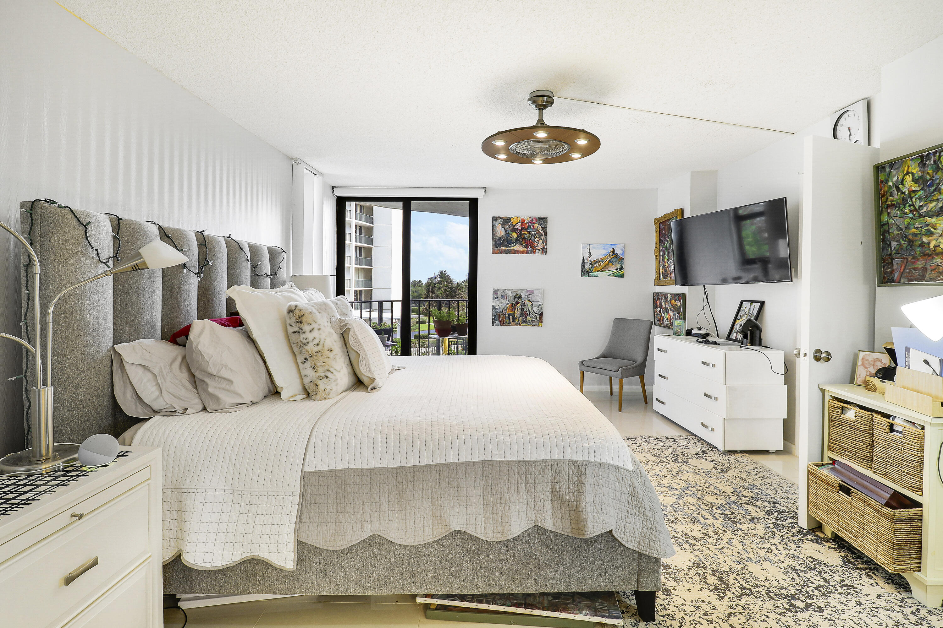 CONNEMARA CONDO - Residential