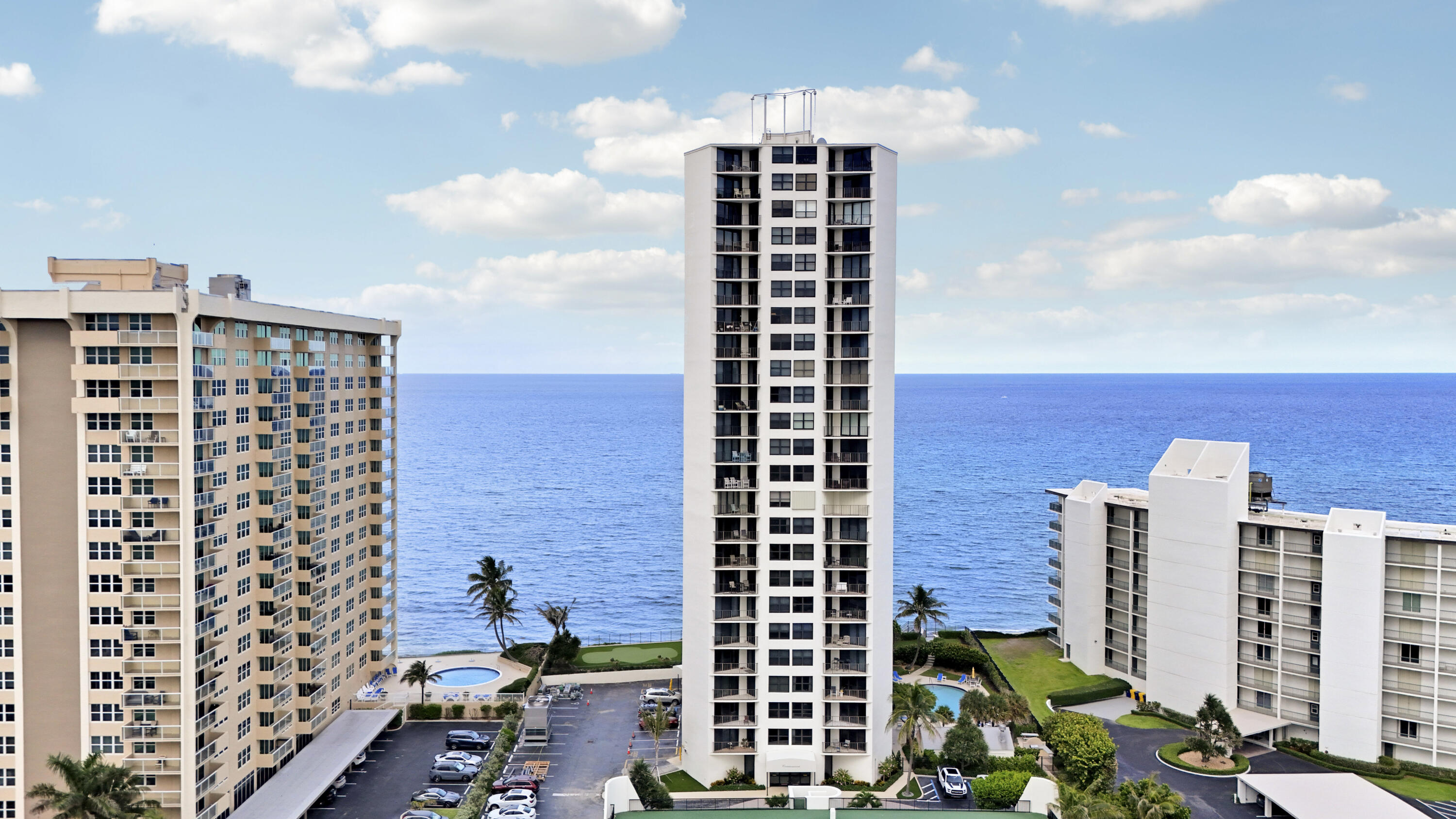 CONNEMARA CONDO - Residential