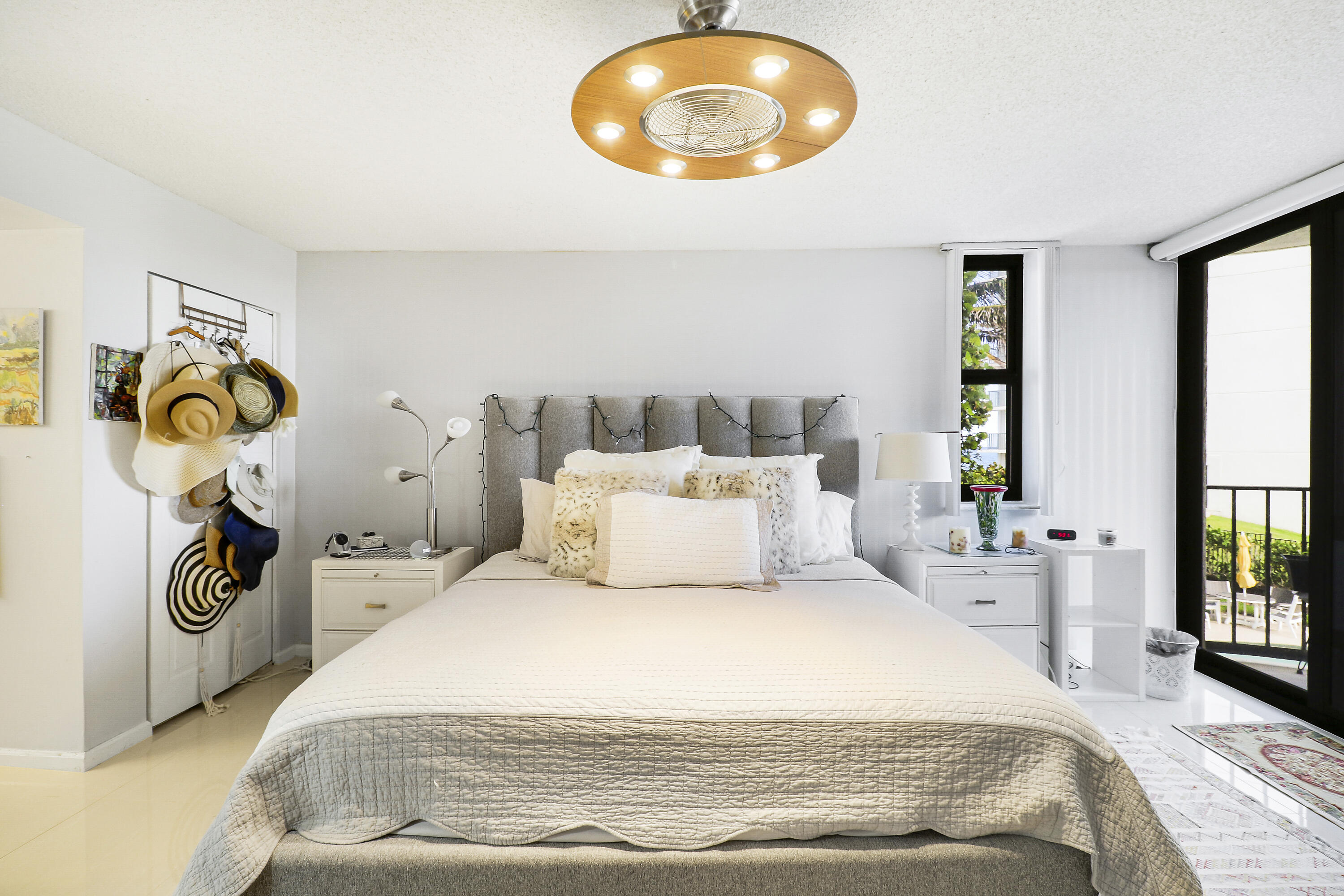CONNEMARA CONDO - Residential