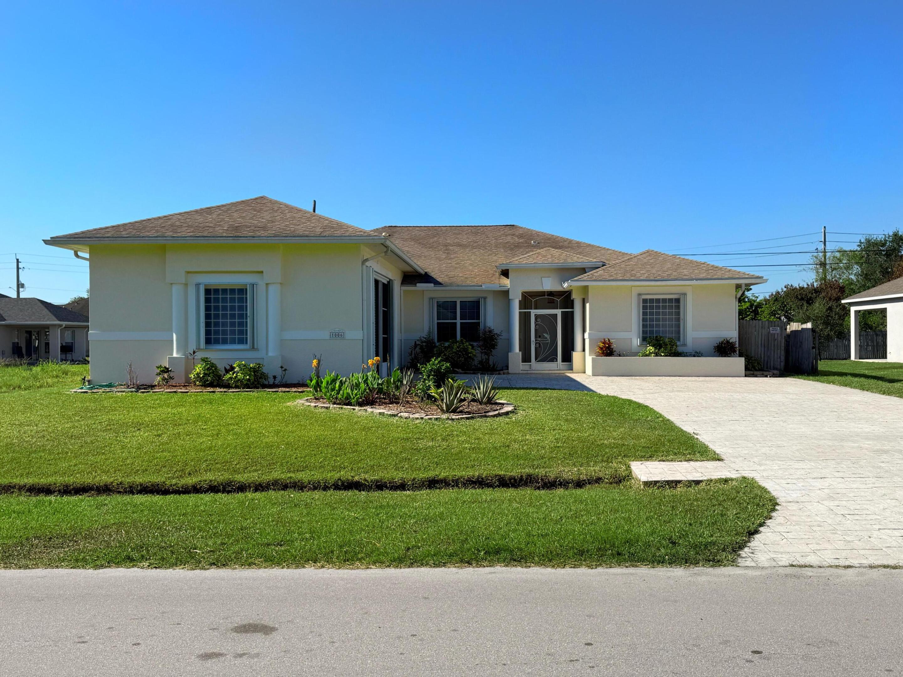 PORT ST LUCIE SECTION 15 - Residential