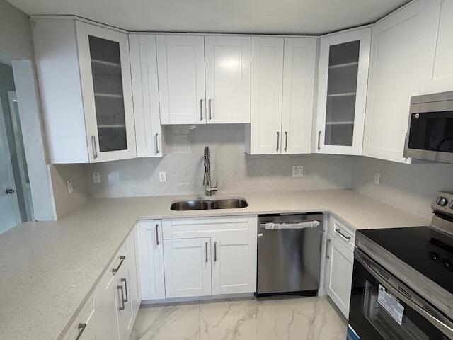 LAKE VIEW CONDO APTS - Residential