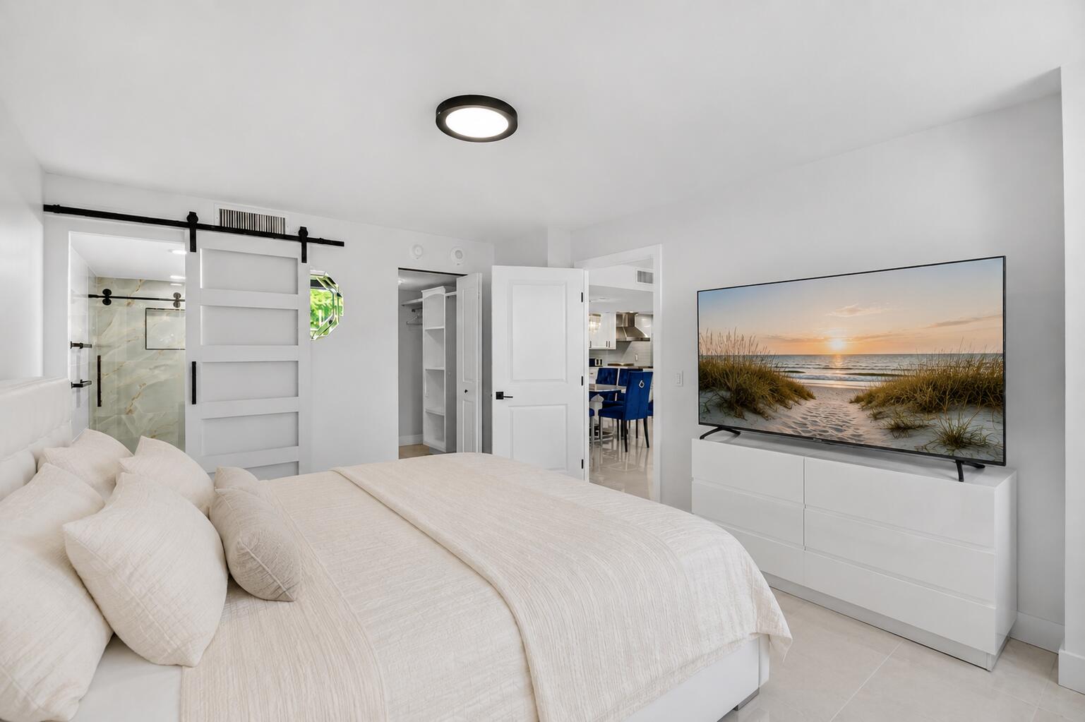 PALM BEACH HOUSE CONDO - Residential