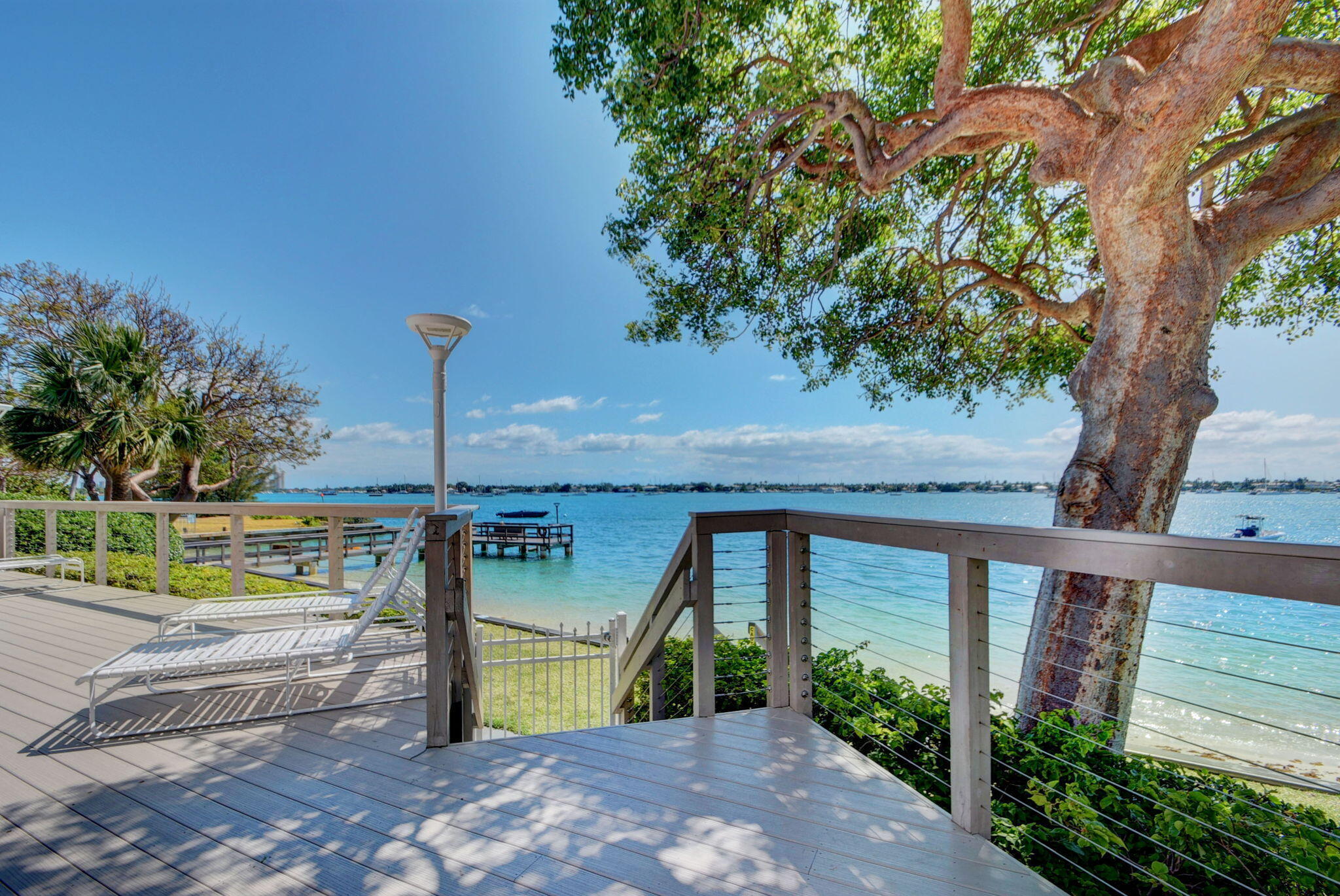PALM BEACH HOUSE CONDO - Residential