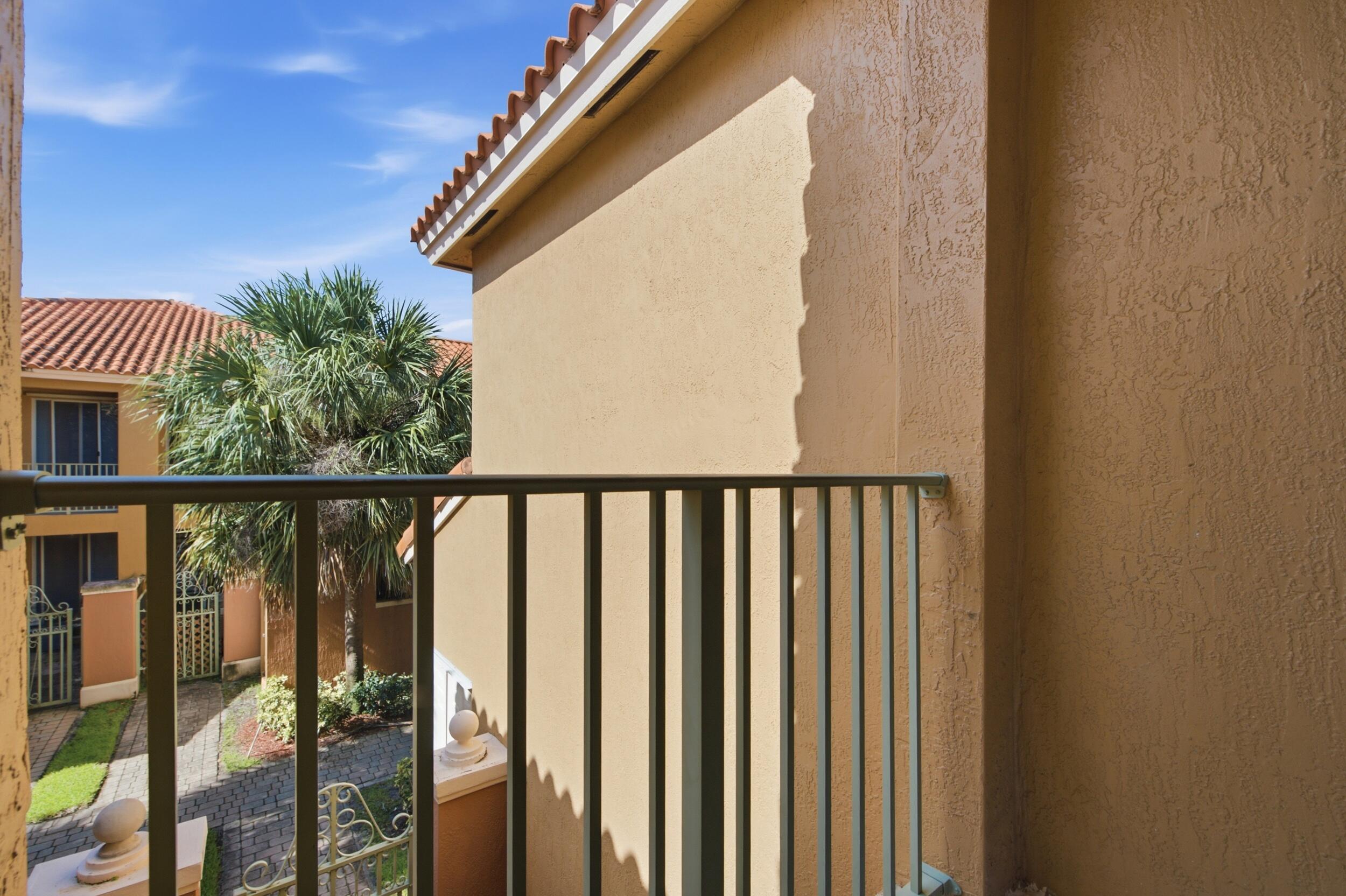 Hampton Isles Condo - Residential Lease