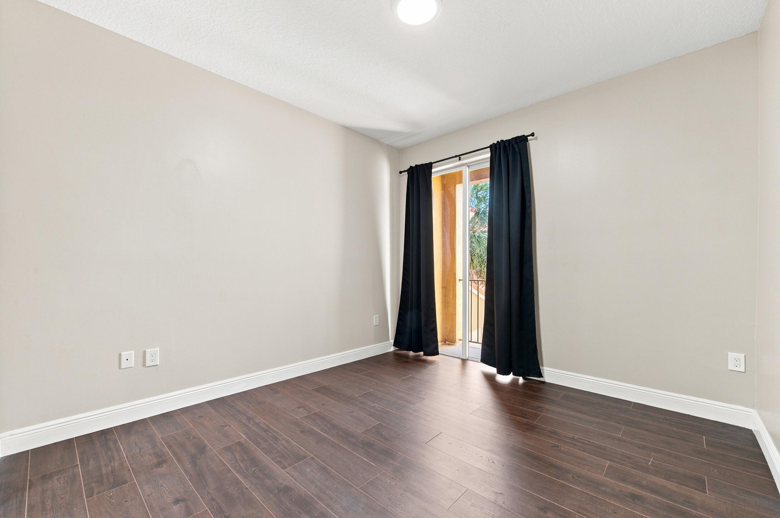 Hampton Isles Condo - Residential Lease