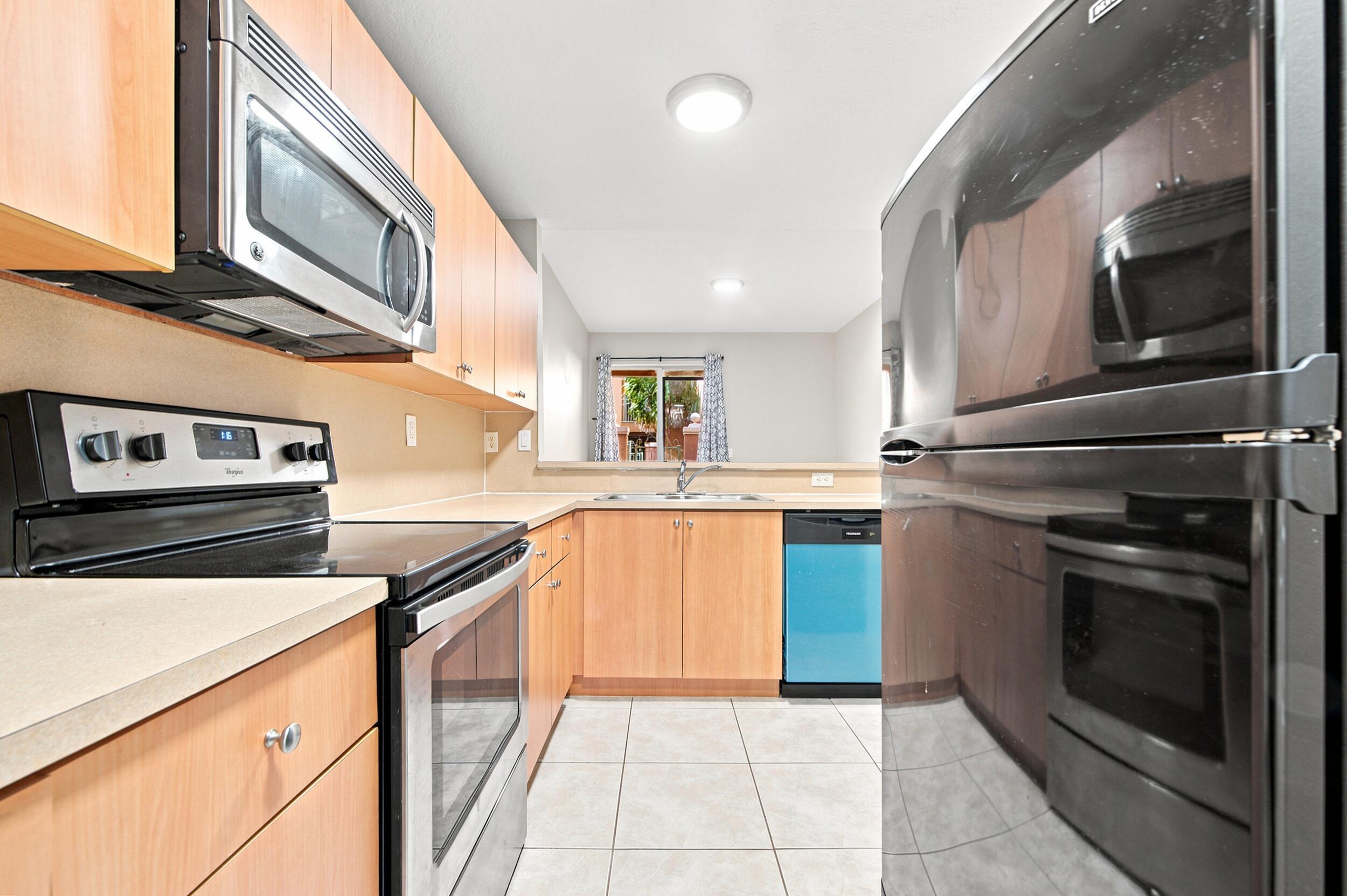 Hampton Isles Condo - Residential Lease
