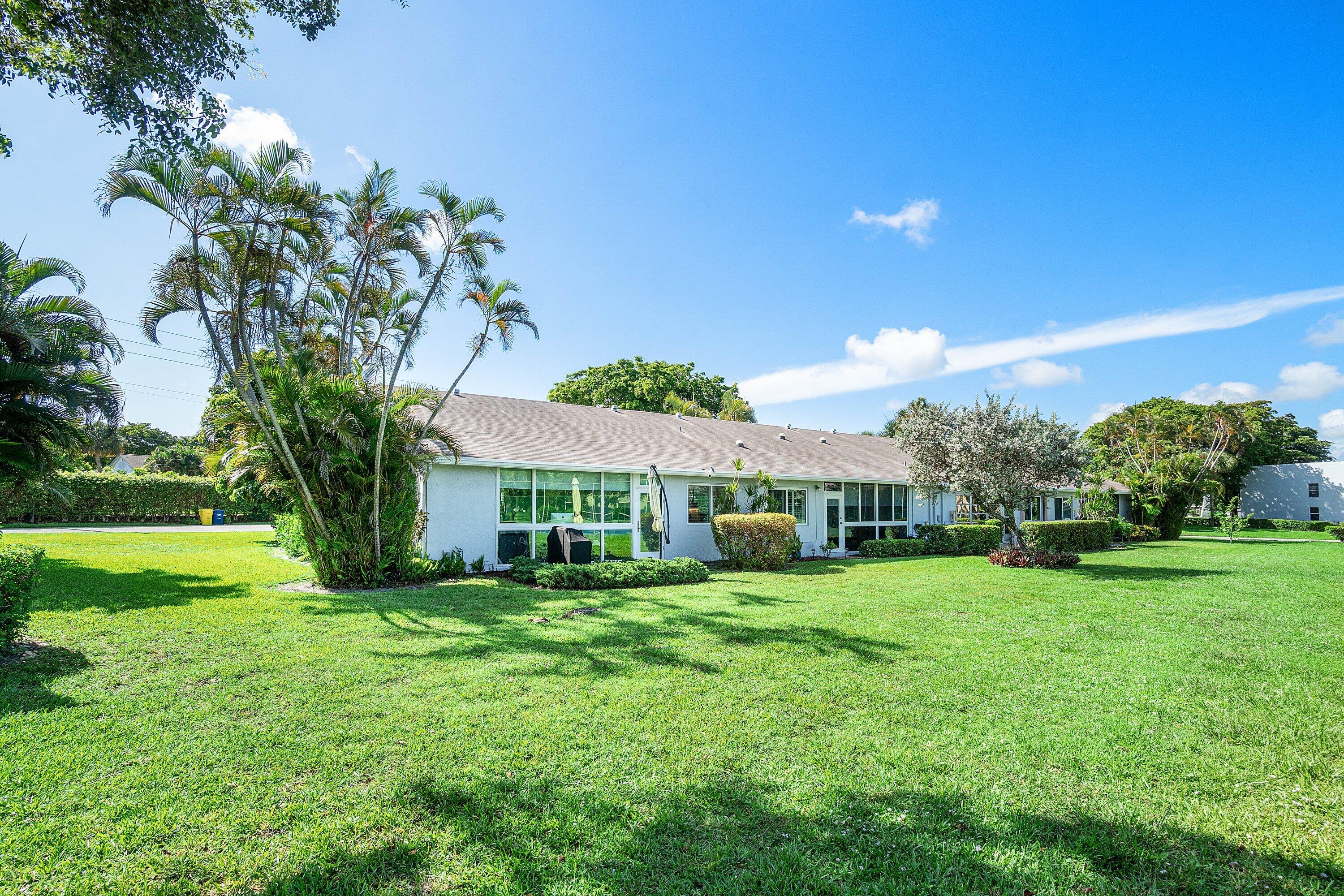 LAGO DEL REY NORTH CONDO - Residential
