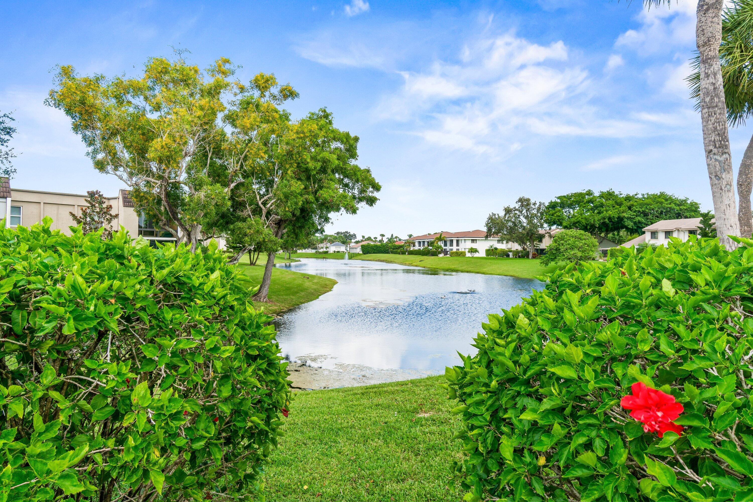 LAGO DEL REY NORTH CONDO - Residential