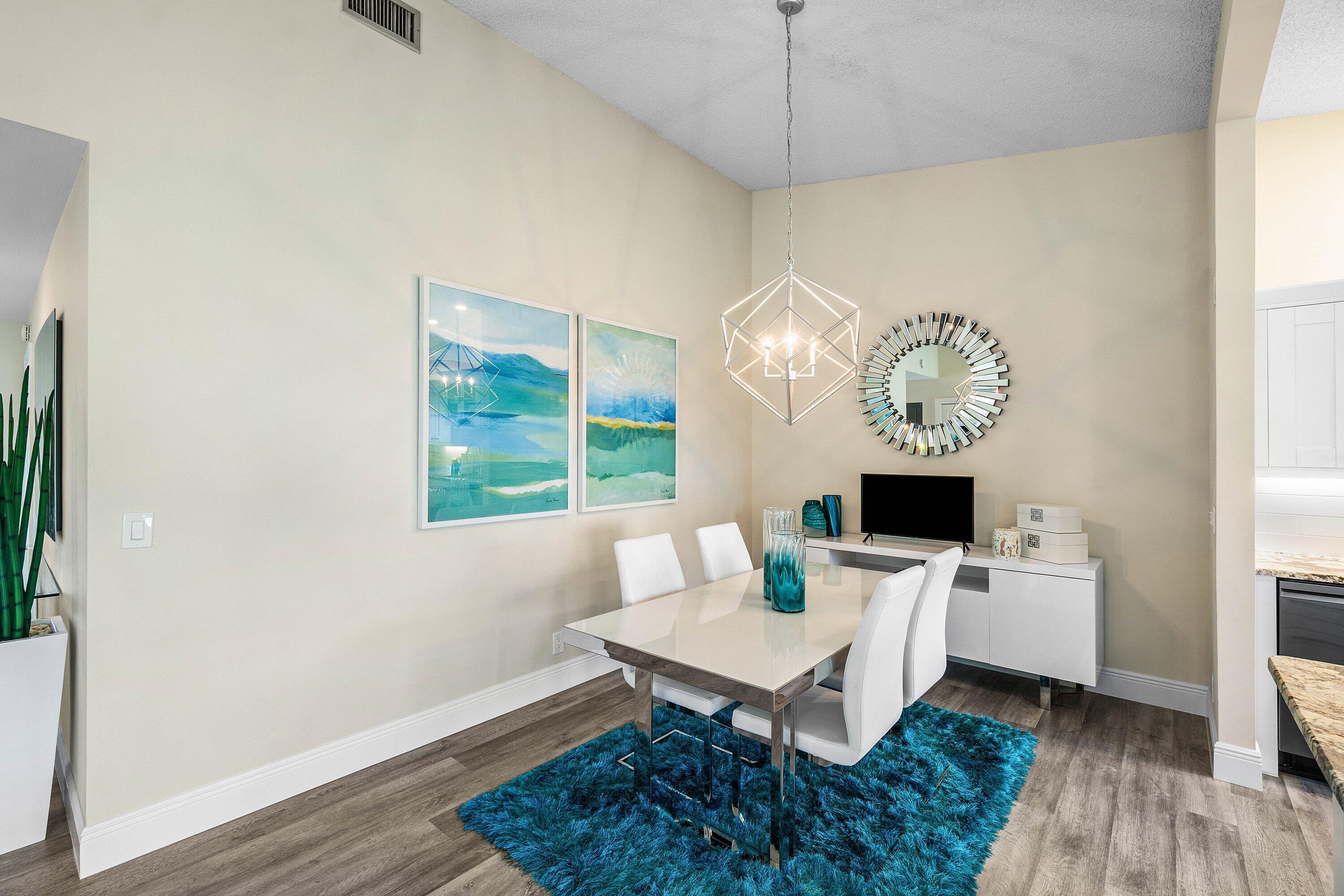 LAGO DEL REY NORTH CONDO - Residential