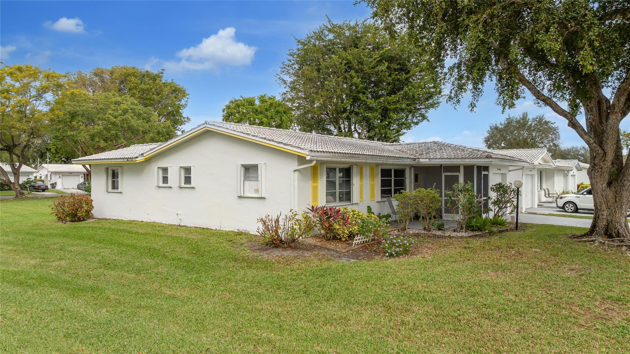 Lauderdale West - Residential